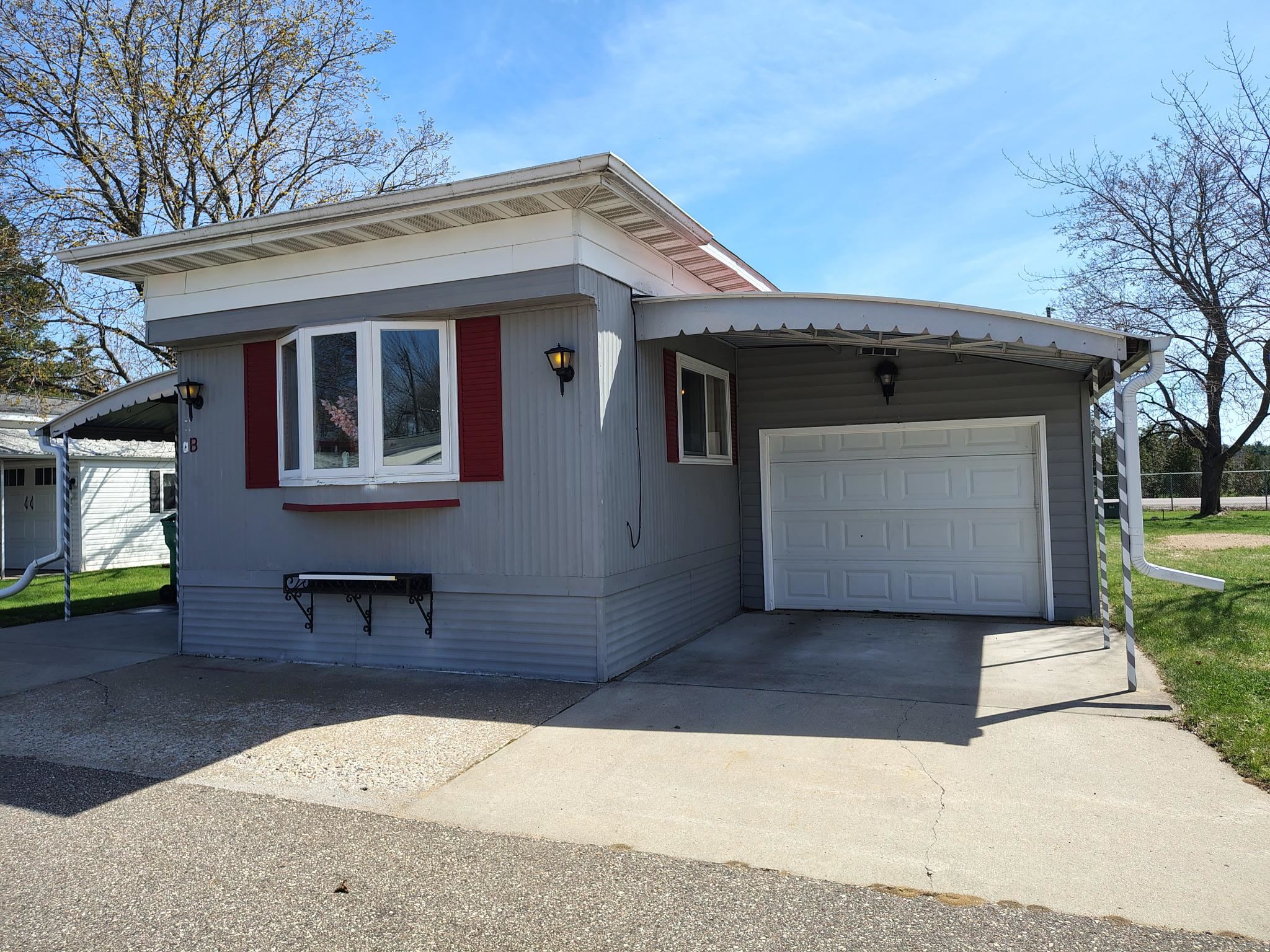 531 GRIFFITH AVENUE, Wisconsin Rapids, Wisconsin 54494, 2 Bedrooms Bedrooms, ,1 BathroomBathrooms,Residential,For Sale,531 GRIFFITH AVENUE,22601632