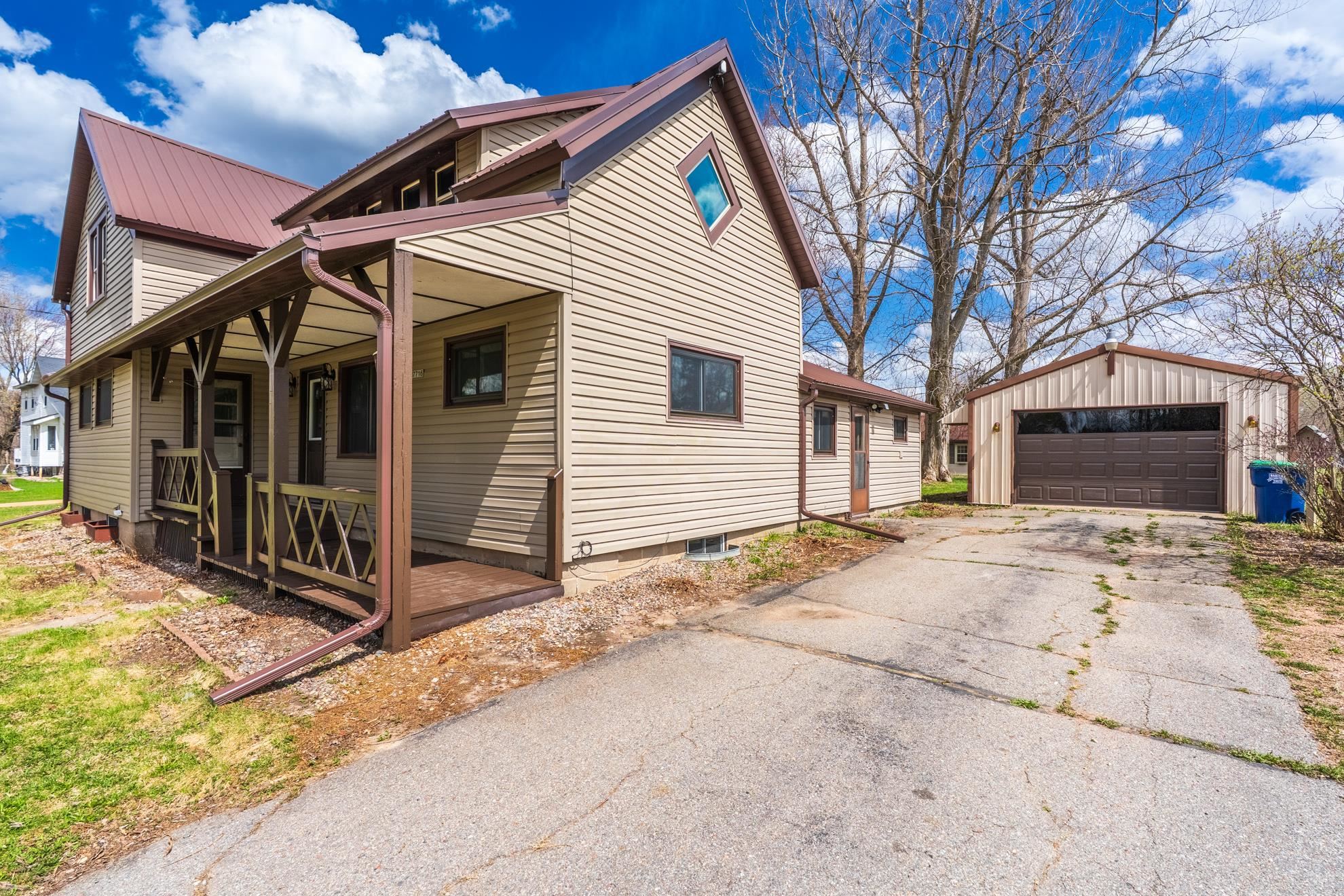 N7716 PINE STREET, Eland, Wisconsin 54427, 4 Bedrooms Bedrooms, ,1 BathroomBathrooms,Residential,For Sale,N7716 PINE STREET,22601633