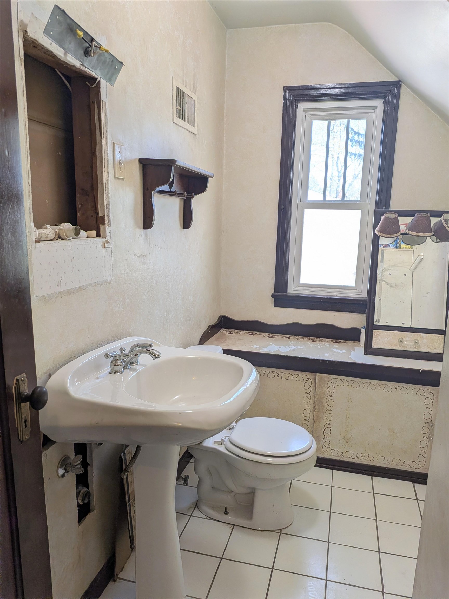 861 LINCOLN STREET, Wisconsin Rapids, Wisconsin 54494, 3 Bedrooms Bedrooms, ,1 BathroomBathrooms,Residential,For Sale,861 LINCOLN STREET,22601635