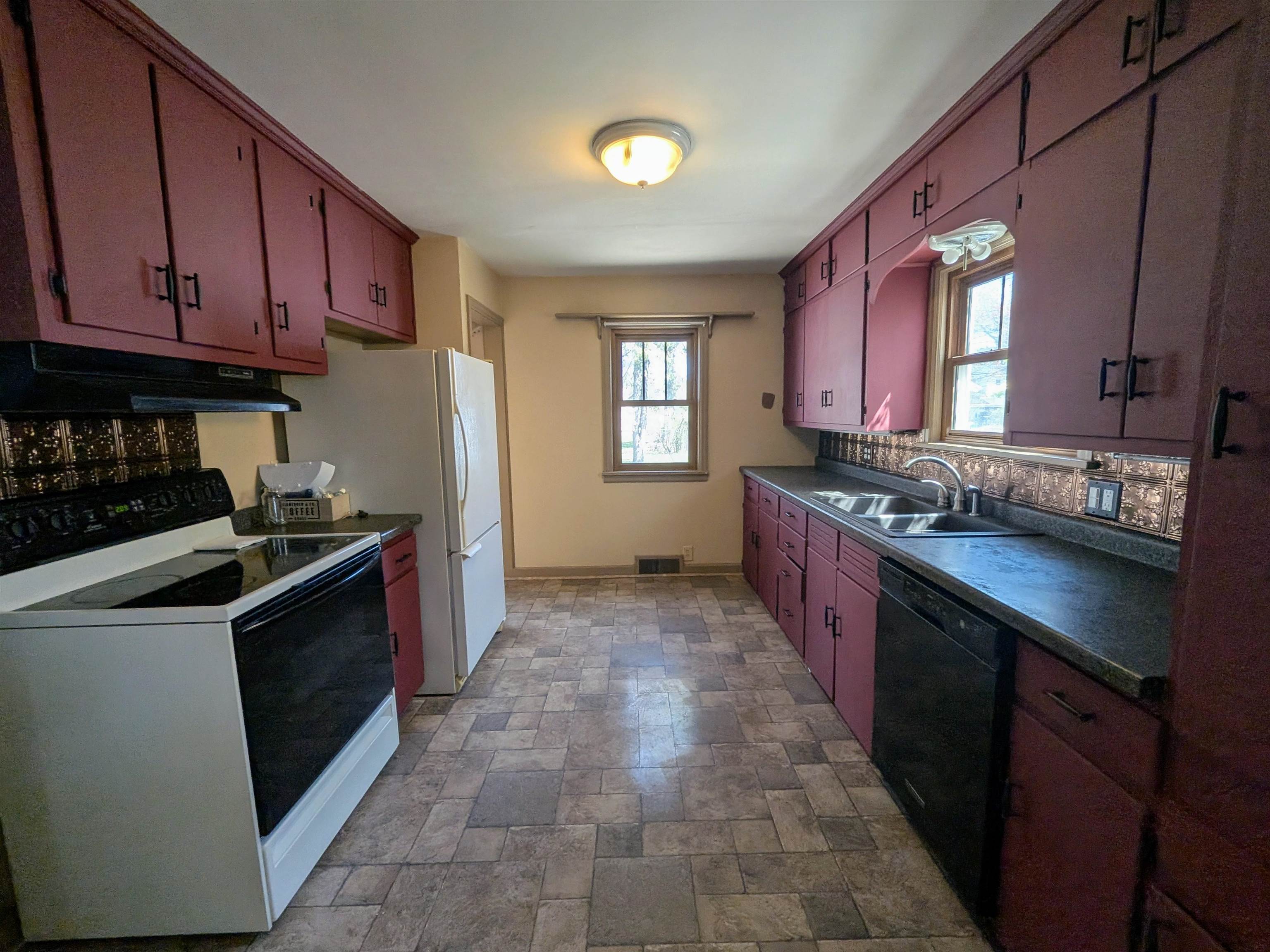 861 LINCOLN STREET, Wisconsin Rapids, Wisconsin 54494, 3 Bedrooms Bedrooms, ,1 BathroomBathrooms,Residential,For Sale,861 LINCOLN STREET,22601635