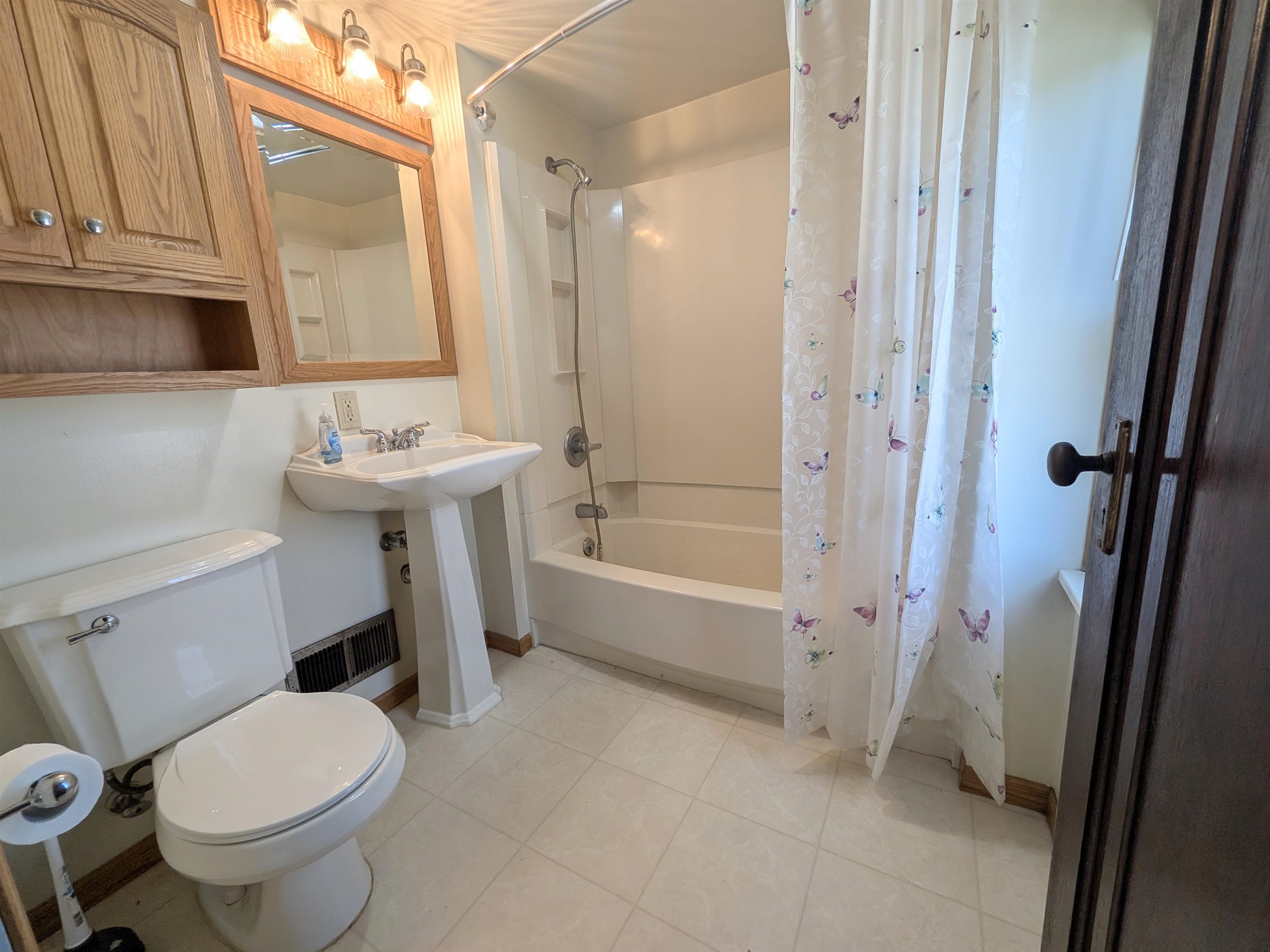 861 LINCOLN STREET, Wisconsin Rapids, Wisconsin 54494, 3 Bedrooms Bedrooms, ,1 BathroomBathrooms,Residential,For Sale,861 LINCOLN STREET,22601635