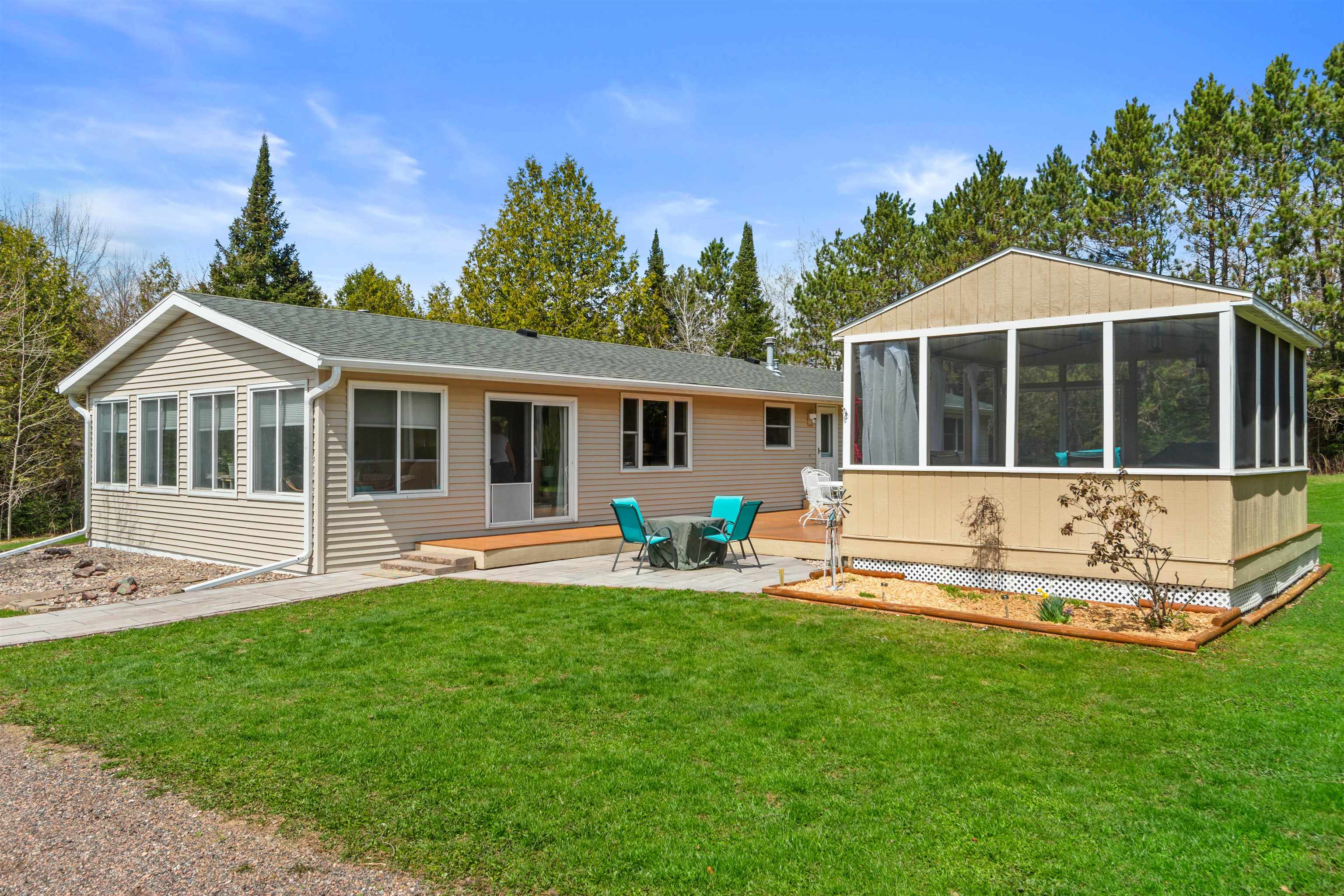 N8466 MAPLEWOOD ROAD, Wittenberg, Wisconsin 54499, 3 Bedrooms Bedrooms, ,2 BathroomsBathrooms,Residential,For Sale,N8466 MAPLEWOOD ROAD,22601636