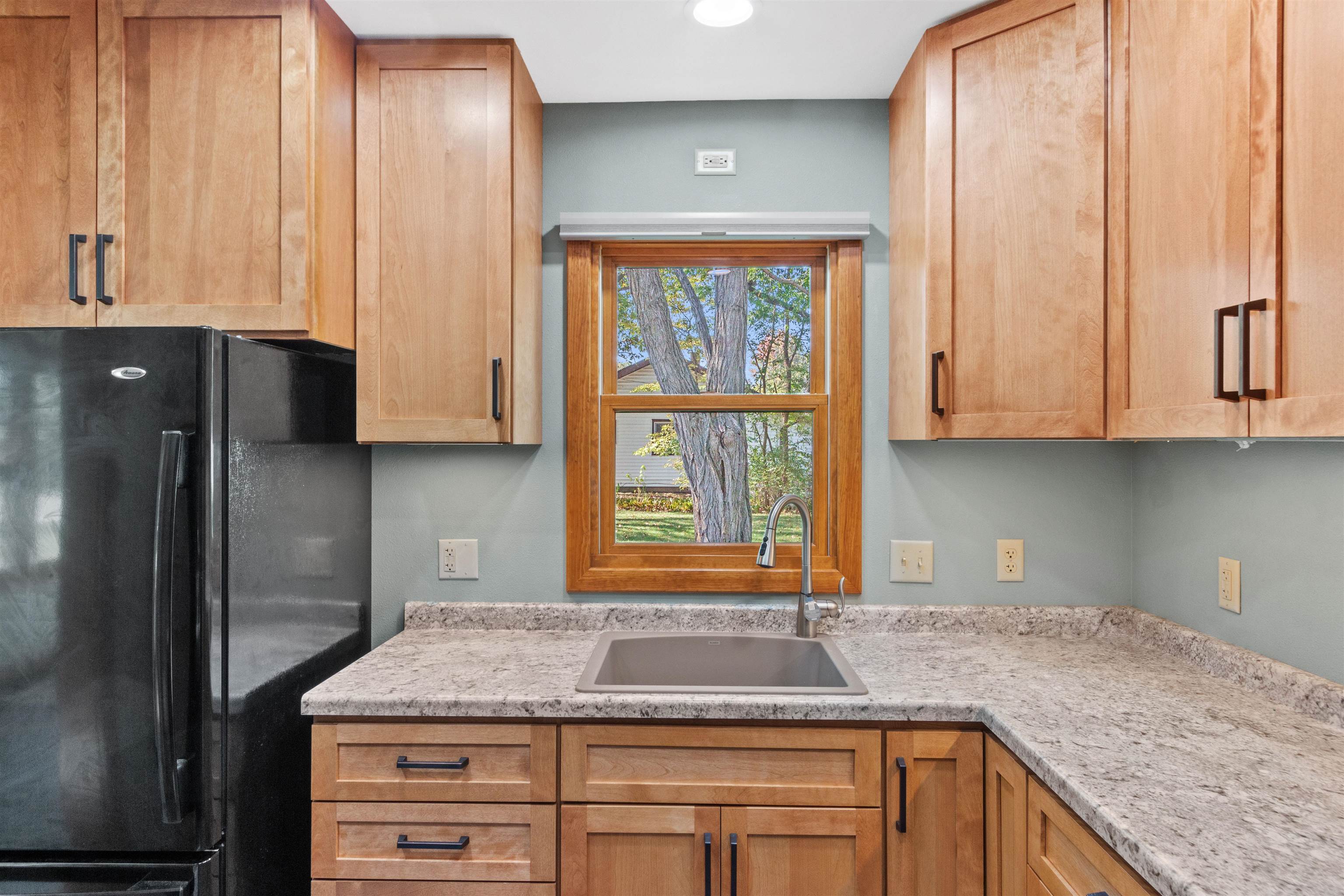 2581 WASHINGTON AVENUE, Plover, Wisconsin 54467, 2 Bedrooms Bedrooms, ,1 BathroomBathrooms,Residential,For Sale,2581 WASHINGTON AVENUE,22601637