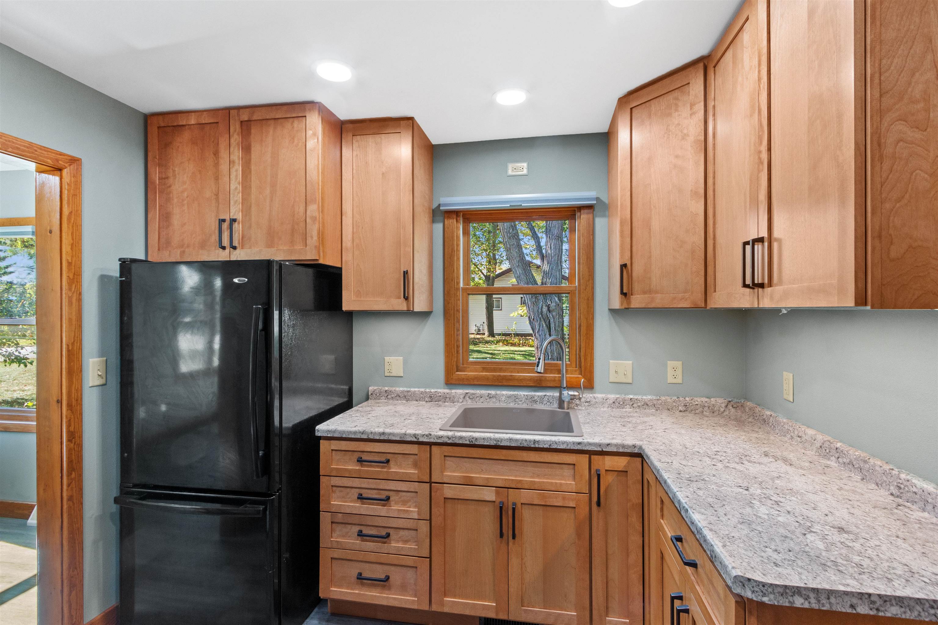 2581 WASHINGTON AVENUE, Plover, Wisconsin 54467, 2 Bedrooms Bedrooms, ,1 BathroomBathrooms,Residential,For Sale,2581 WASHINGTON AVENUE,22601637