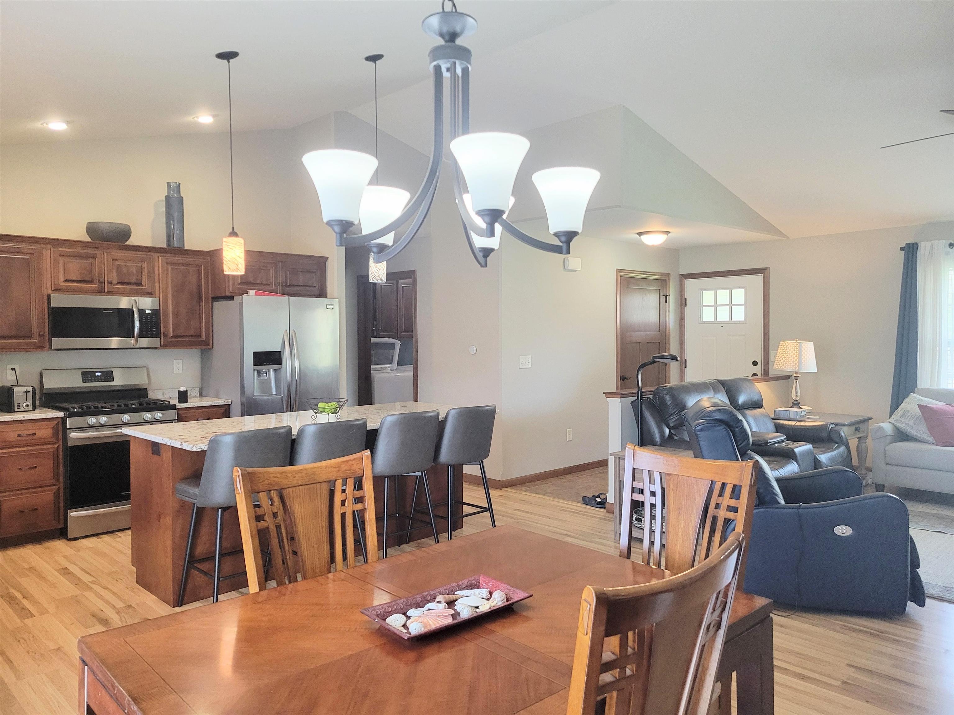 1958 AUSTIN LANE, Kronenwetter, Wisconsin 54455, 5 Bedrooms Bedrooms, ,3 BathroomsBathrooms,Residential,For Sale,1958 AUSTIN LANE,22601639