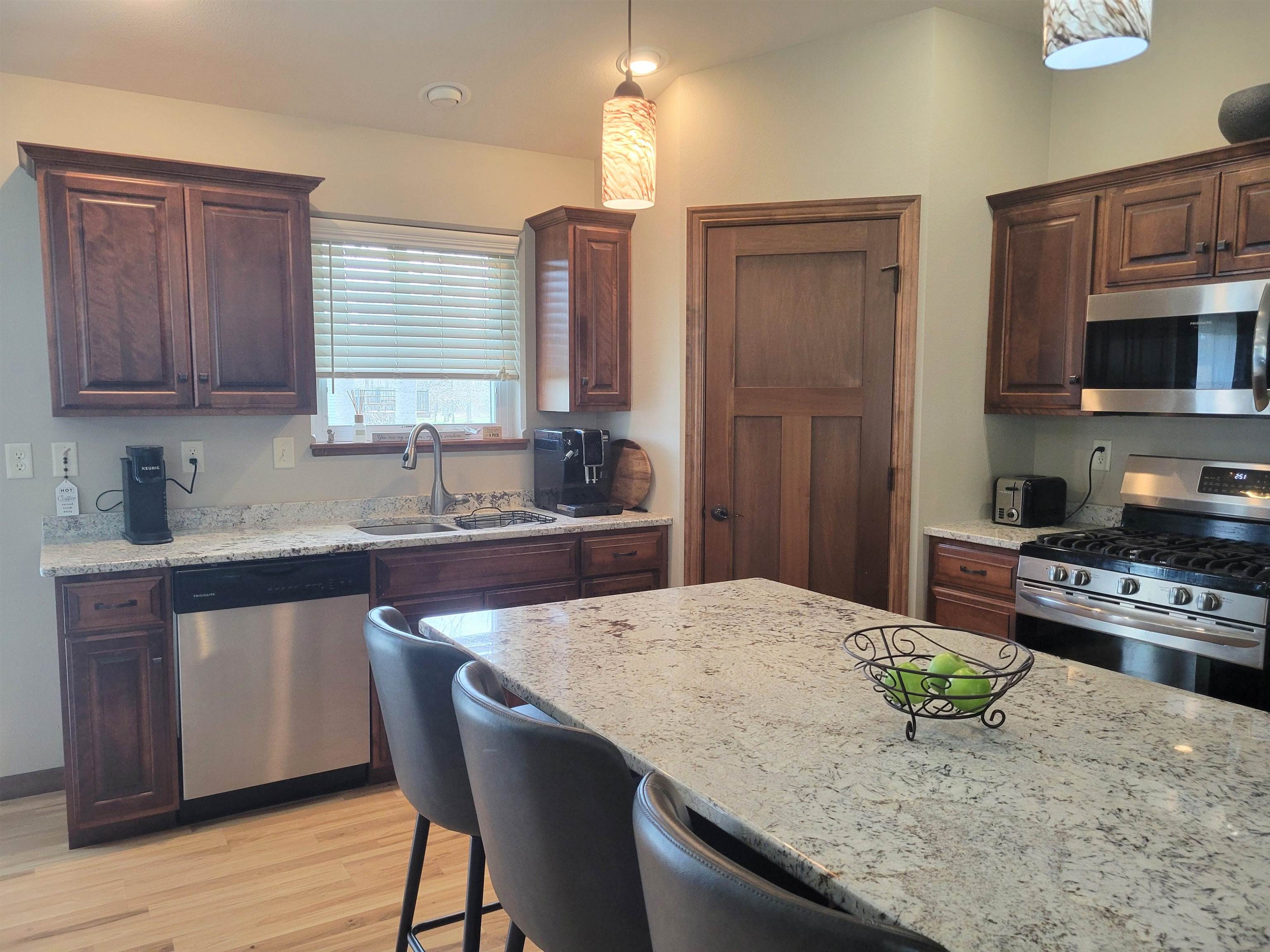 1958 AUSTIN LANE, Kronenwetter, Wisconsin 54455, 5 Bedrooms Bedrooms, ,3 BathroomsBathrooms,Residential,For Sale,1958 AUSTIN LANE,22601639