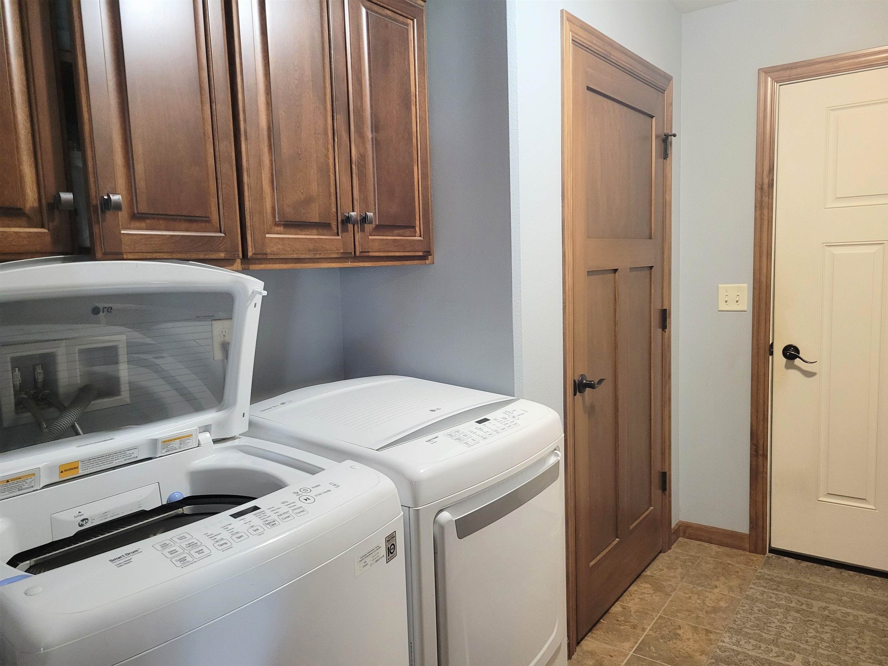 1958 AUSTIN LANE, Kronenwetter, Wisconsin 54455, 5 Bedrooms Bedrooms, ,3 BathroomsBathrooms,Residential,For Sale,1958 AUSTIN LANE,22601639