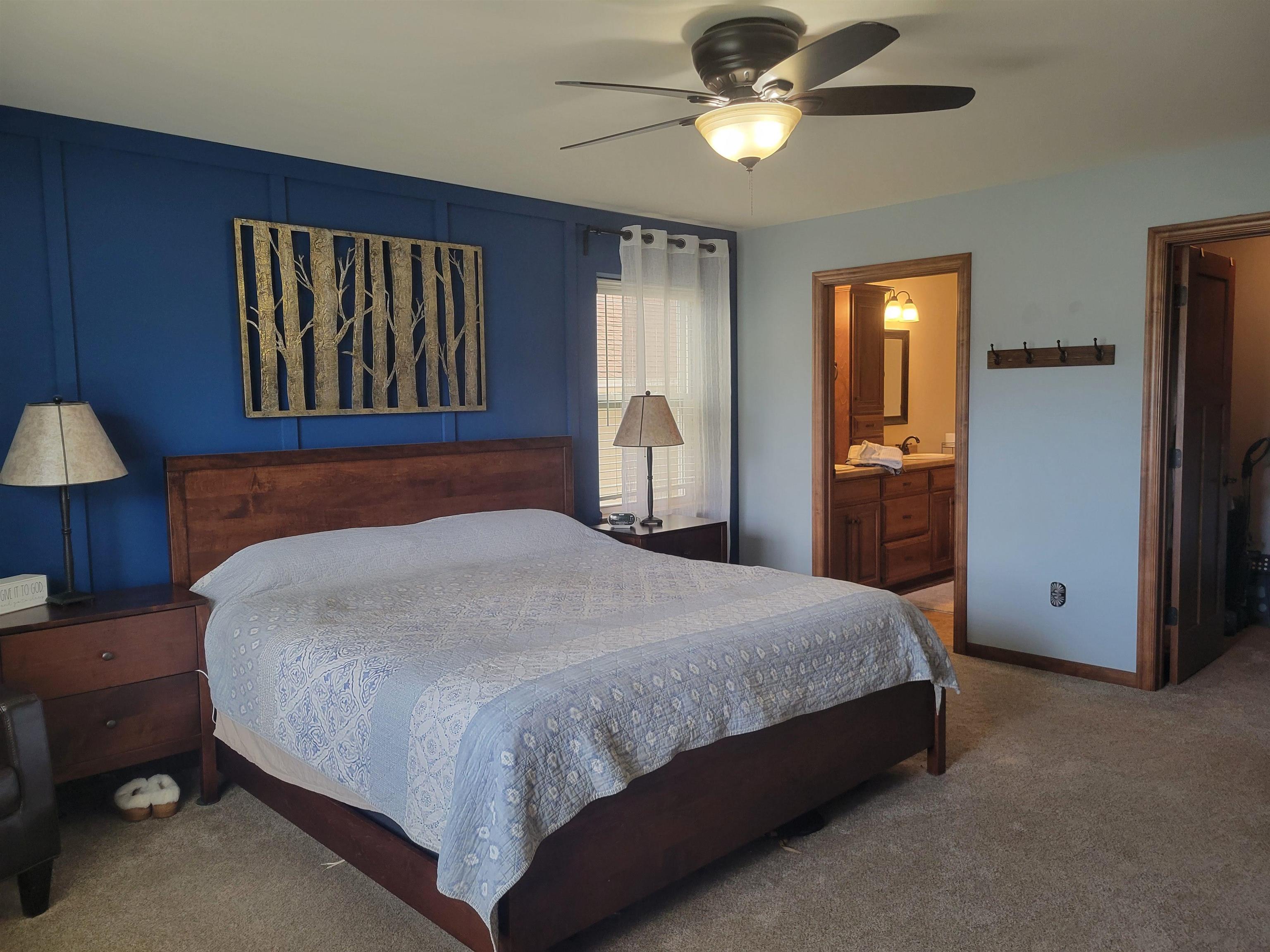 1958 AUSTIN LANE, Kronenwetter, Wisconsin 54455, 5 Bedrooms Bedrooms, ,3 BathroomsBathrooms,Residential,For Sale,1958 AUSTIN LANE,22601639