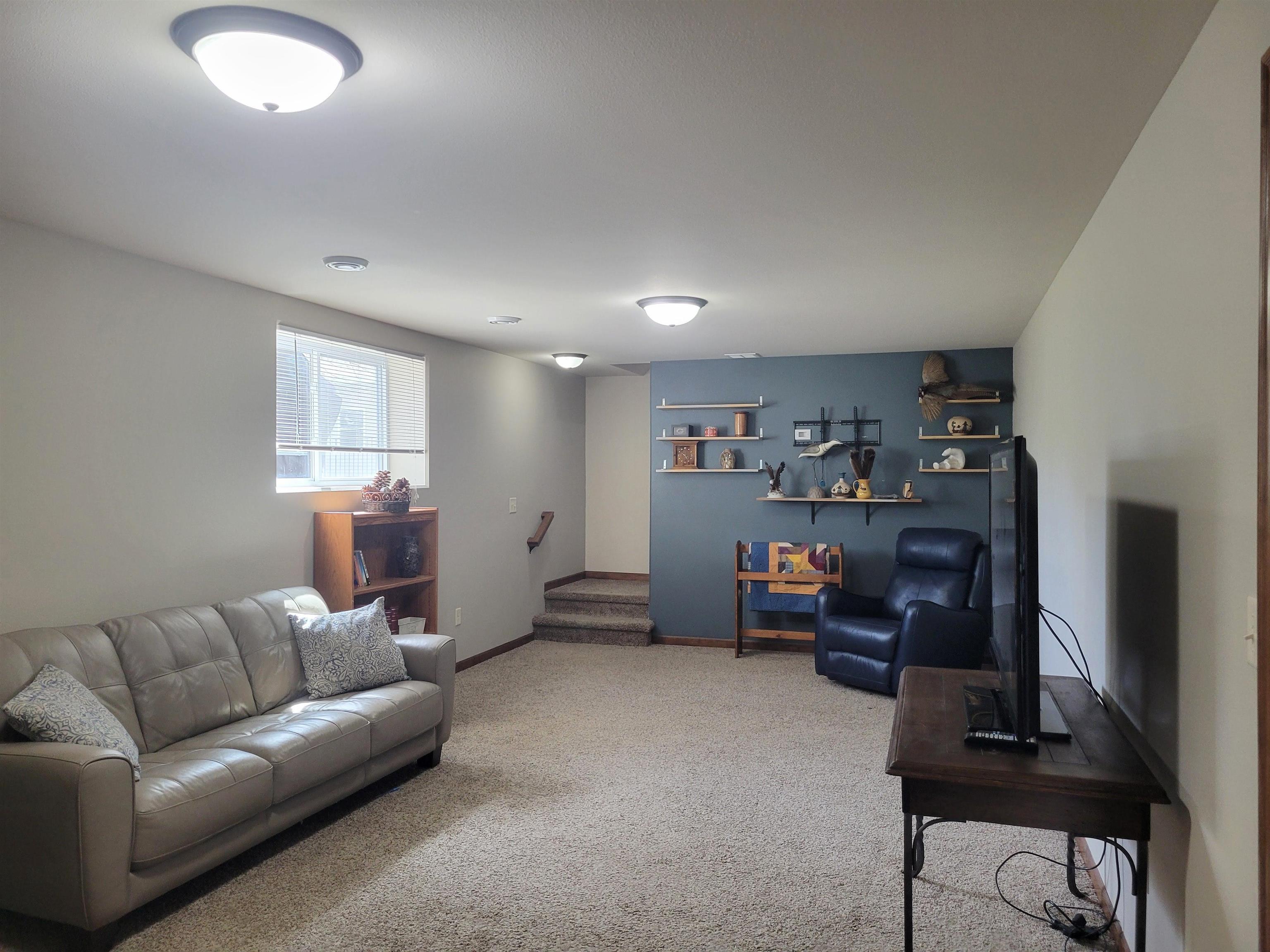 1958 AUSTIN LANE, Kronenwetter, Wisconsin 54455, 5 Bedrooms Bedrooms, ,3 BathroomsBathrooms,Residential,For Sale,1958 AUSTIN LANE,22601639