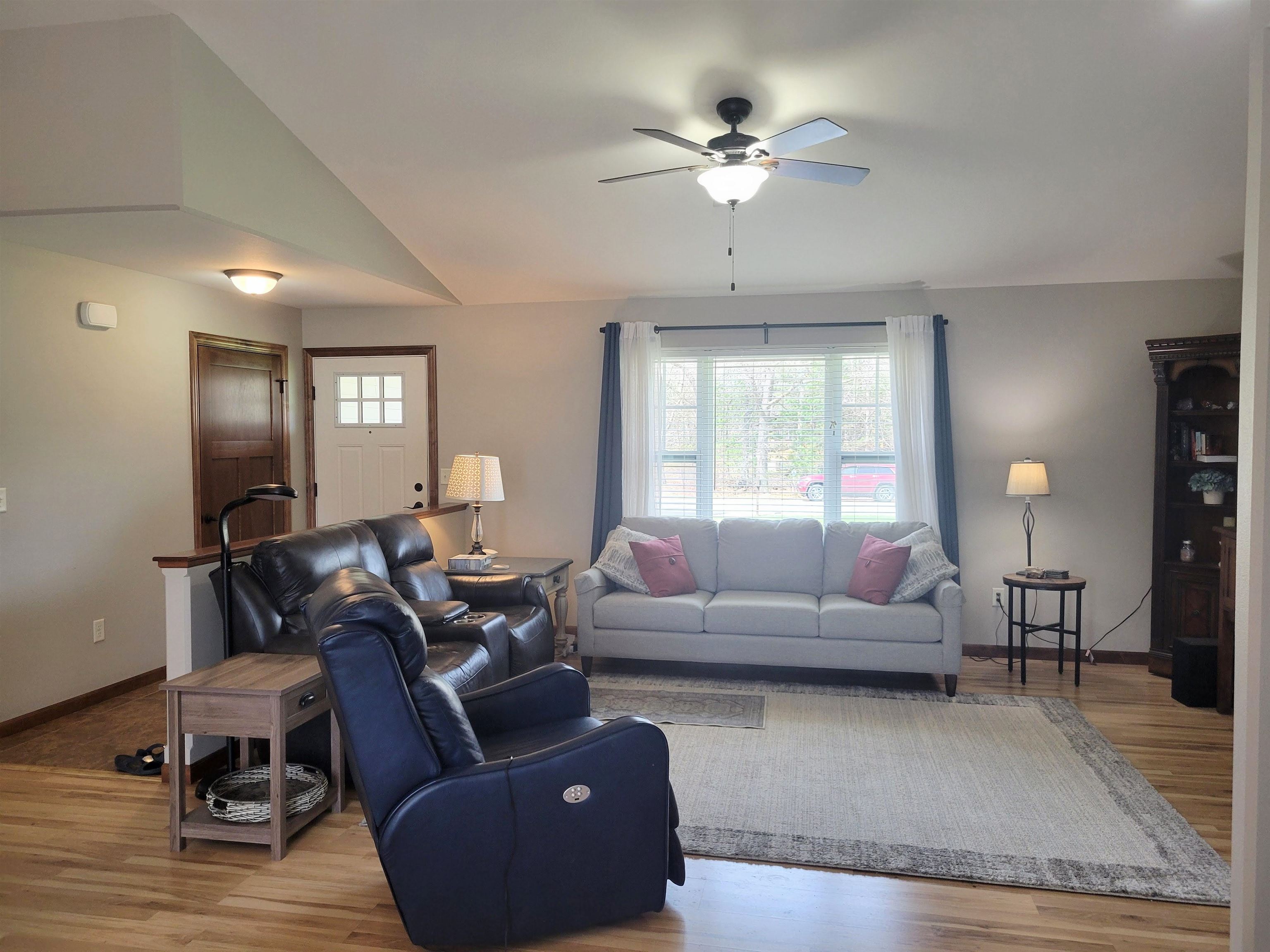 1958 AUSTIN LANE, Kronenwetter, Wisconsin 54455, 5 Bedrooms Bedrooms, ,3 BathroomsBathrooms,Residential,For Sale,1958 AUSTIN LANE,22601639