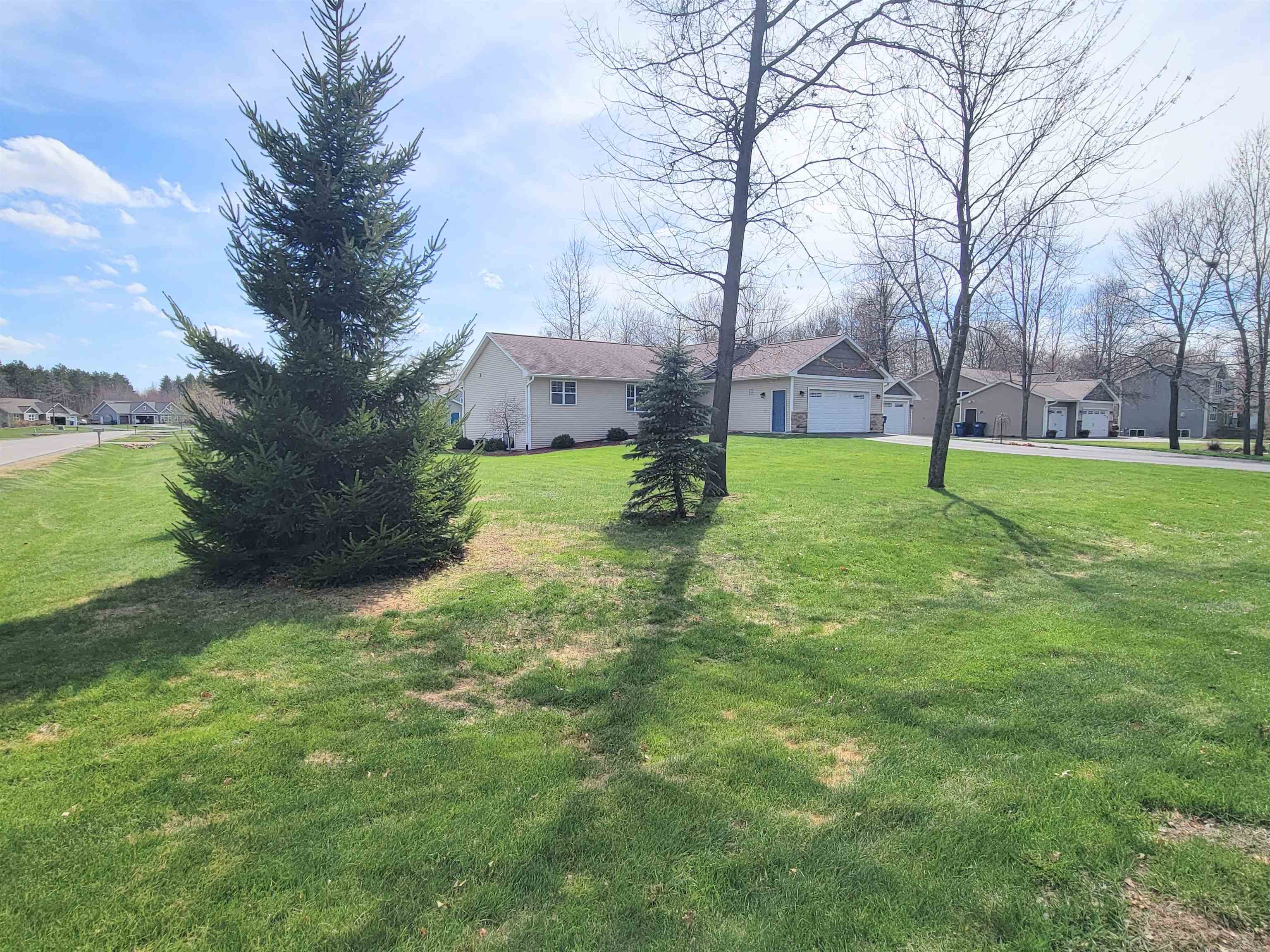 1958 AUSTIN LANE, Kronenwetter, Wisconsin 54455, 5 Bedrooms Bedrooms, ,3 BathroomsBathrooms,Residential,For Sale,1958 AUSTIN LANE,22601639