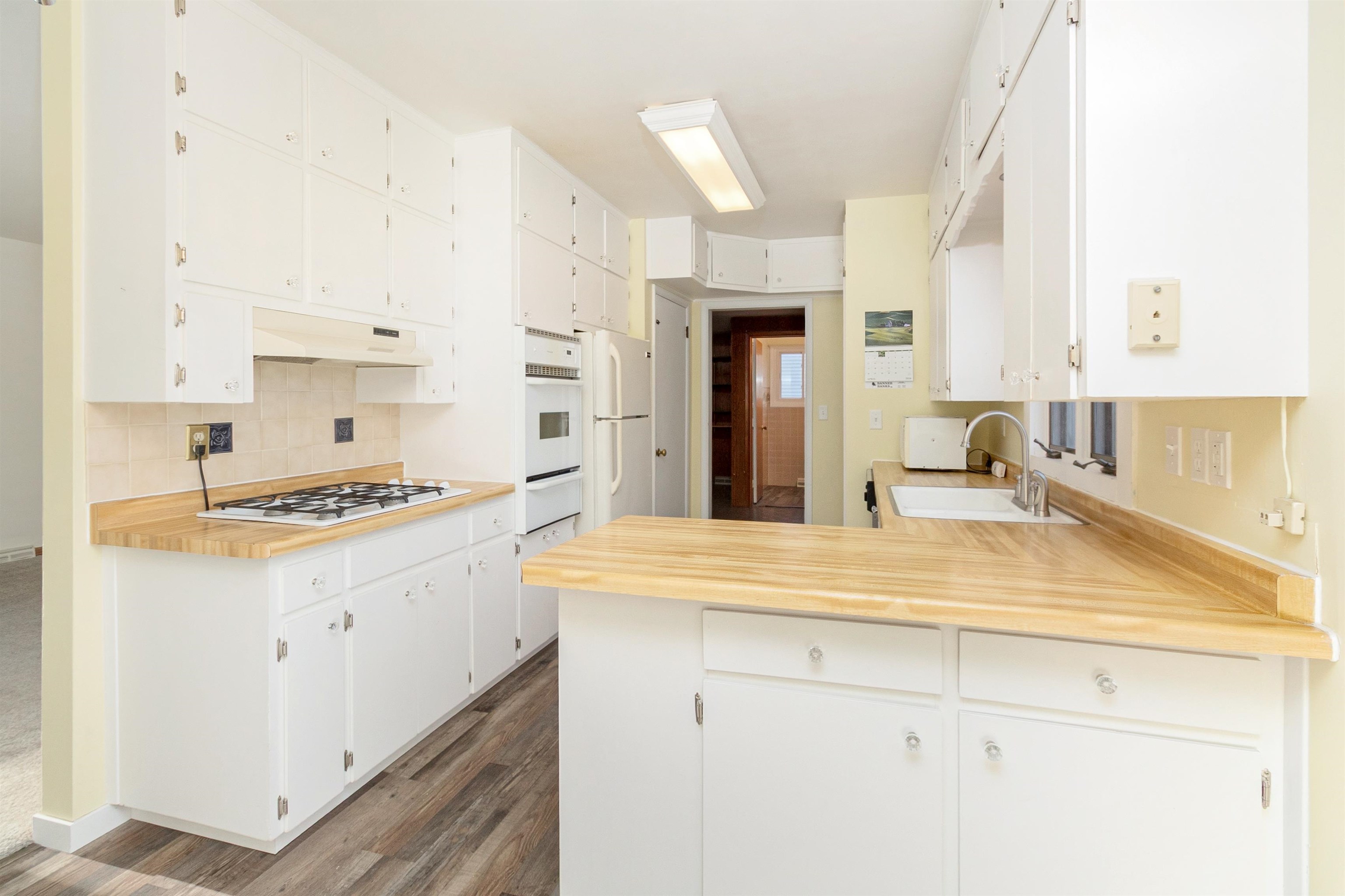 108 JONES AVENUE, Hatley, Wisconsin 54440, 3 Bedrooms Bedrooms, ,1 BathroomBathrooms,Residential,For Sale,108 JONES AVENUE,22601640