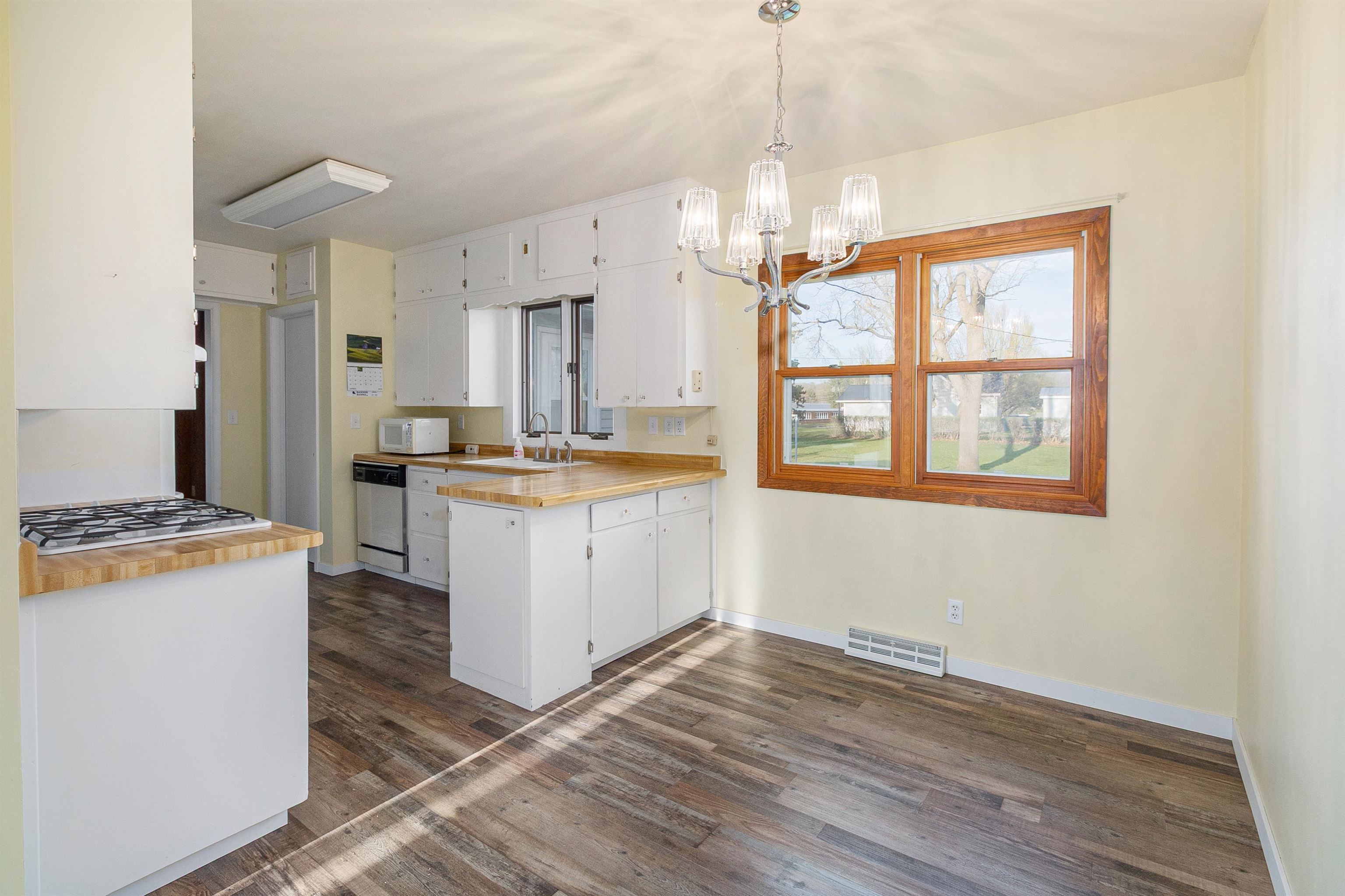 108 JONES AVENUE, Hatley, Wisconsin 54440, 3 Bedrooms Bedrooms, ,1 BathroomBathrooms,Residential,For Sale,108 JONES AVENUE,22601640