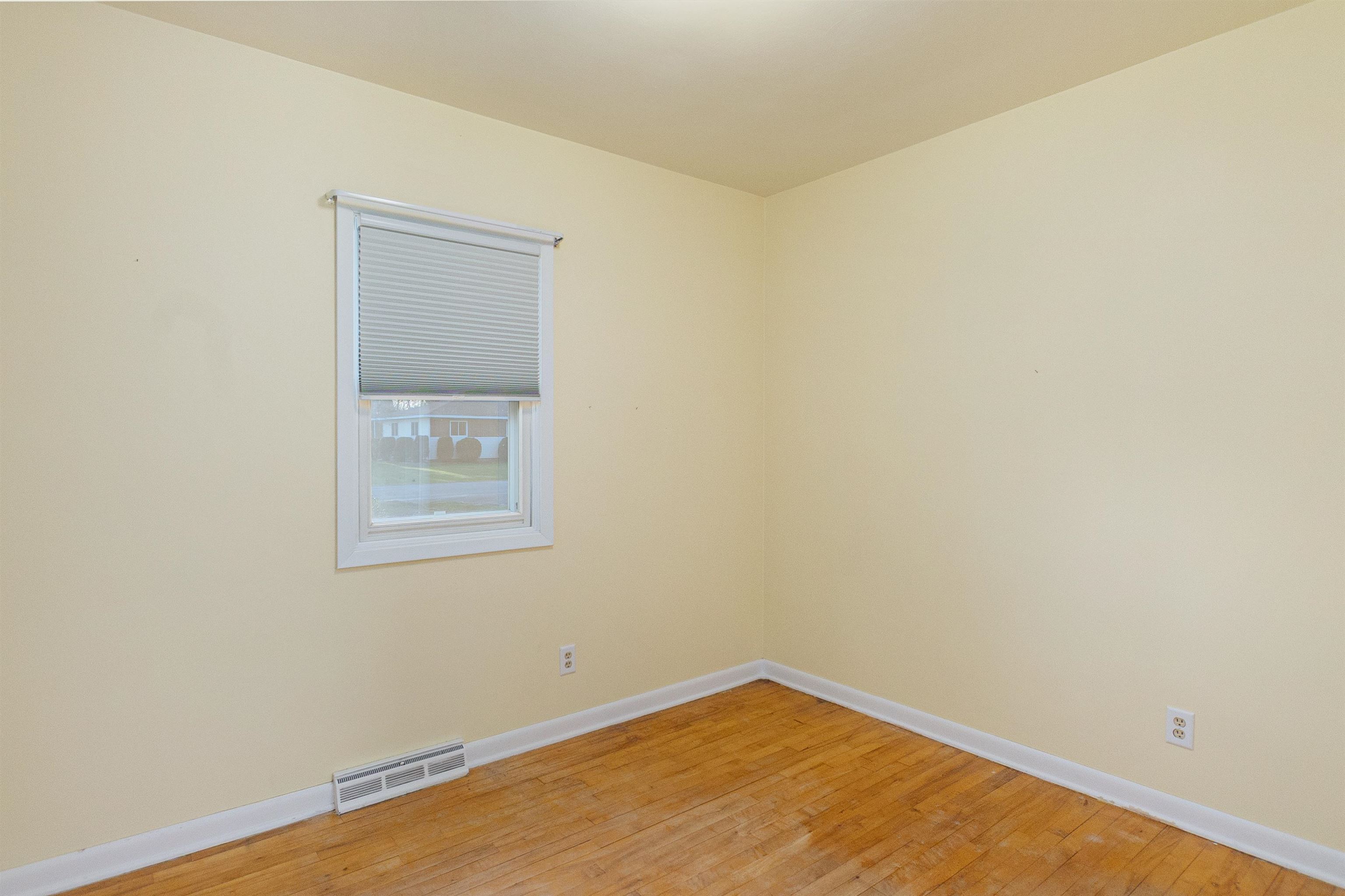 108 JONES AVENUE, Hatley, Wisconsin 54440, 3 Bedrooms Bedrooms, ,1 BathroomBathrooms,Residential,For Sale,108 JONES AVENUE,22601640