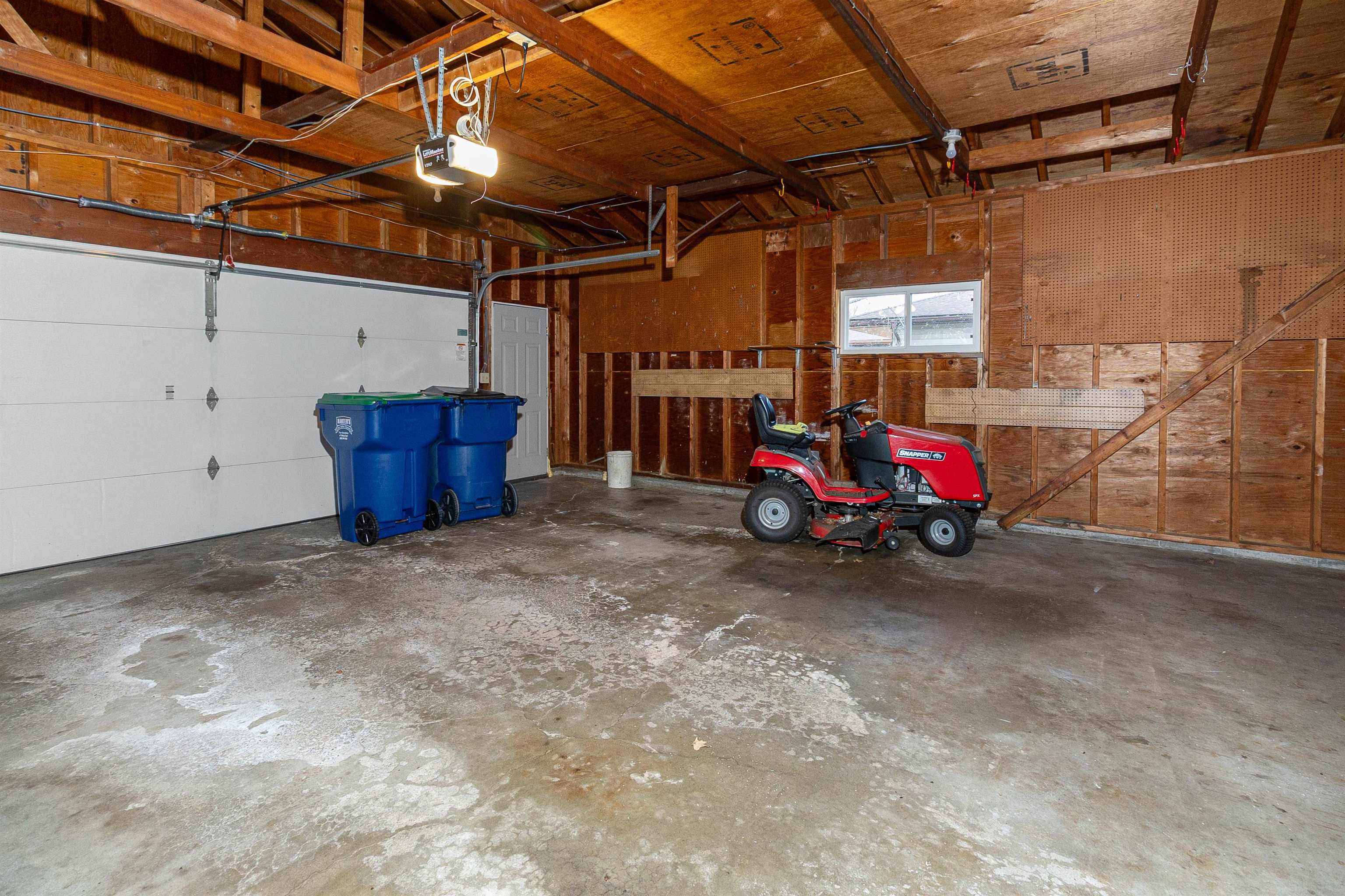 108 JONES AVENUE, Hatley, Wisconsin 54440, 3 Bedrooms Bedrooms, ,1 BathroomBathrooms,Residential,For Sale,108 JONES AVENUE,22601640