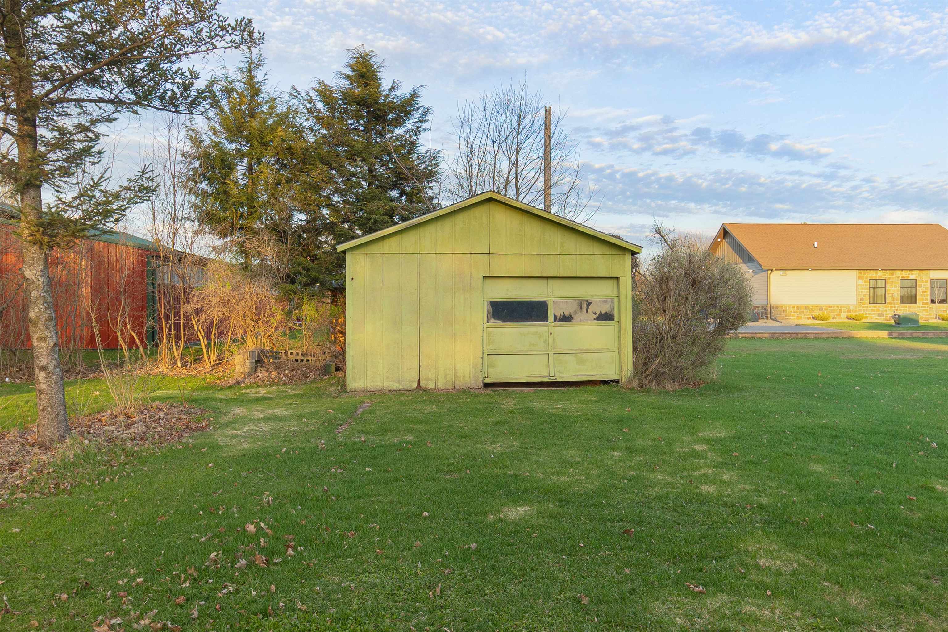108 JONES AVENUE, Hatley, Wisconsin 54440, 3 Bedrooms Bedrooms, ,1 BathroomBathrooms,Residential,For Sale,108 JONES AVENUE,22601640