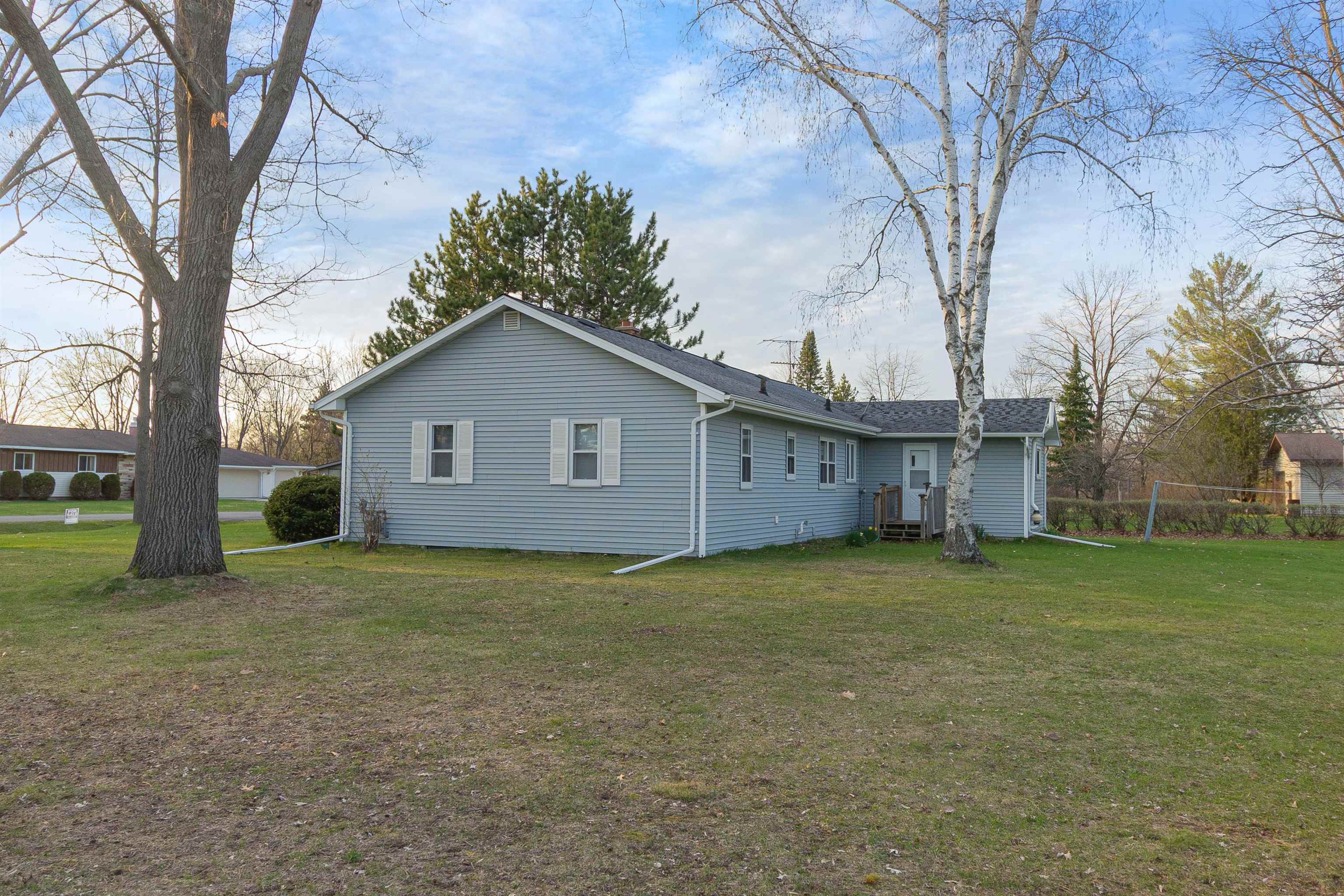 108 JONES AVENUE, Hatley, Wisconsin 54440, 3 Bedrooms Bedrooms, ,1 BathroomBathrooms,Residential,For Sale,108 JONES AVENUE,22601640