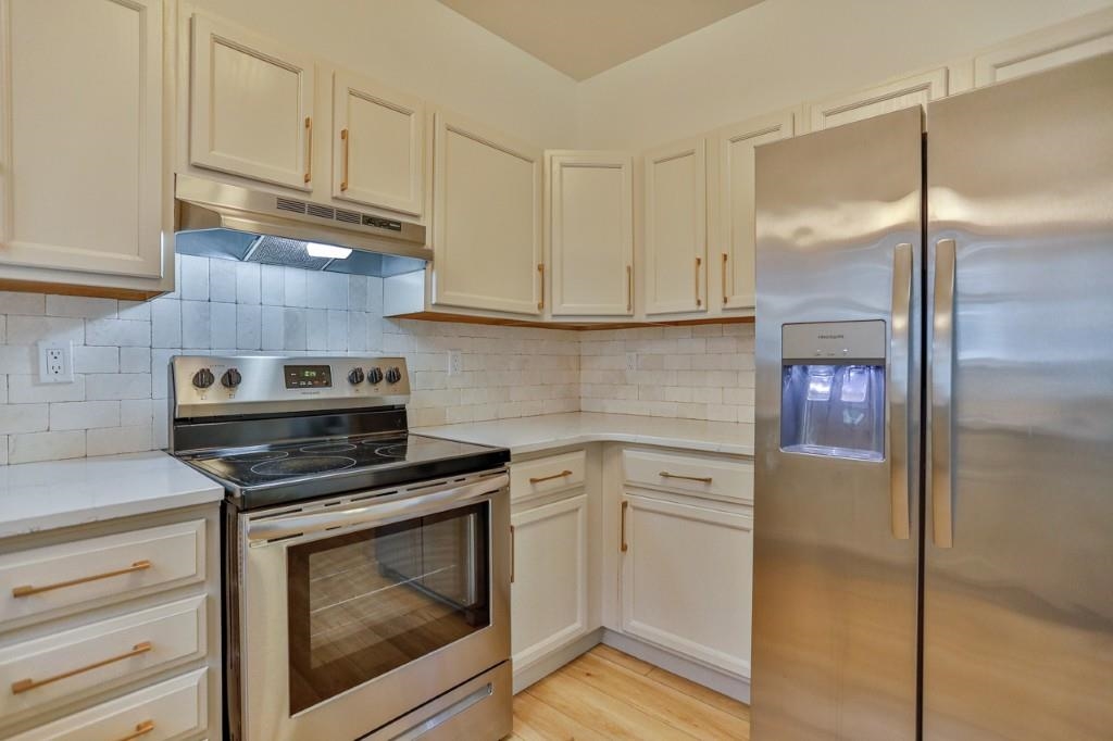 119-121 RIVER STREET, Wausau, Wisconsin 54401, 3 Bedrooms Bedrooms, ,2 BathroomsBathrooms,Multi-family,For Sale,119-121 RIVER STREET,22601641