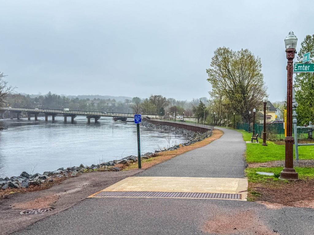 119-121 RIVER STREET, Wausau, Wisconsin 54401, 3 Bedrooms Bedrooms, ,2 BathroomsBathrooms,Multi-family,For Sale,119-121 RIVER STREET,22601641