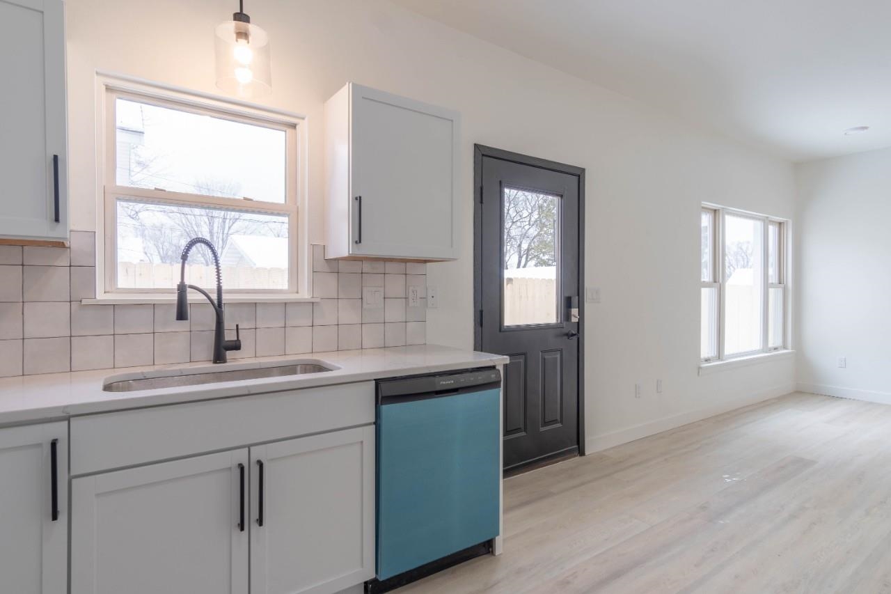 119-121 RIVER STREET, Wausau, Wisconsin 54401, 3 Bedrooms Bedrooms, ,2 BathroomsBathrooms,Multi-family,For Sale,119-121 RIVER STREET,22601641