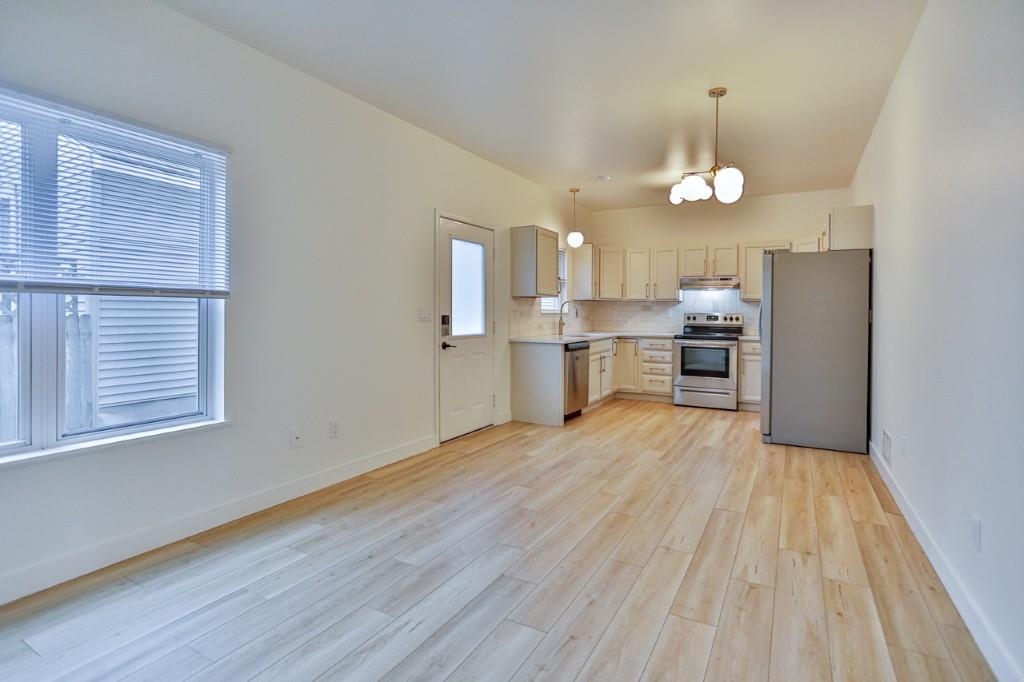 119-121 RIVER STREET, Wausau, Wisconsin 54401, 3 Bedrooms Bedrooms, ,2 BathroomsBathrooms,Multi-family,For Sale,119-121 RIVER STREET,22601641