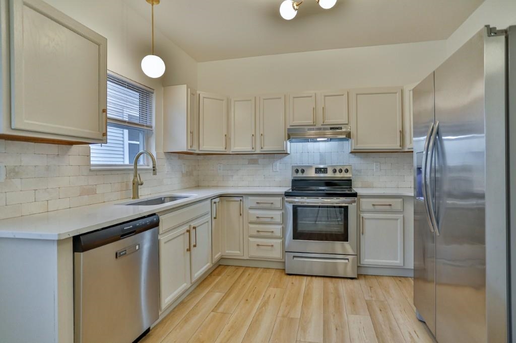 119-121 RIVER STREET, Wausau, Wisconsin 54401, 3 Bedrooms Bedrooms, ,2 BathroomsBathrooms,Multi-family,For Sale,119-121 RIVER STREET,22601641