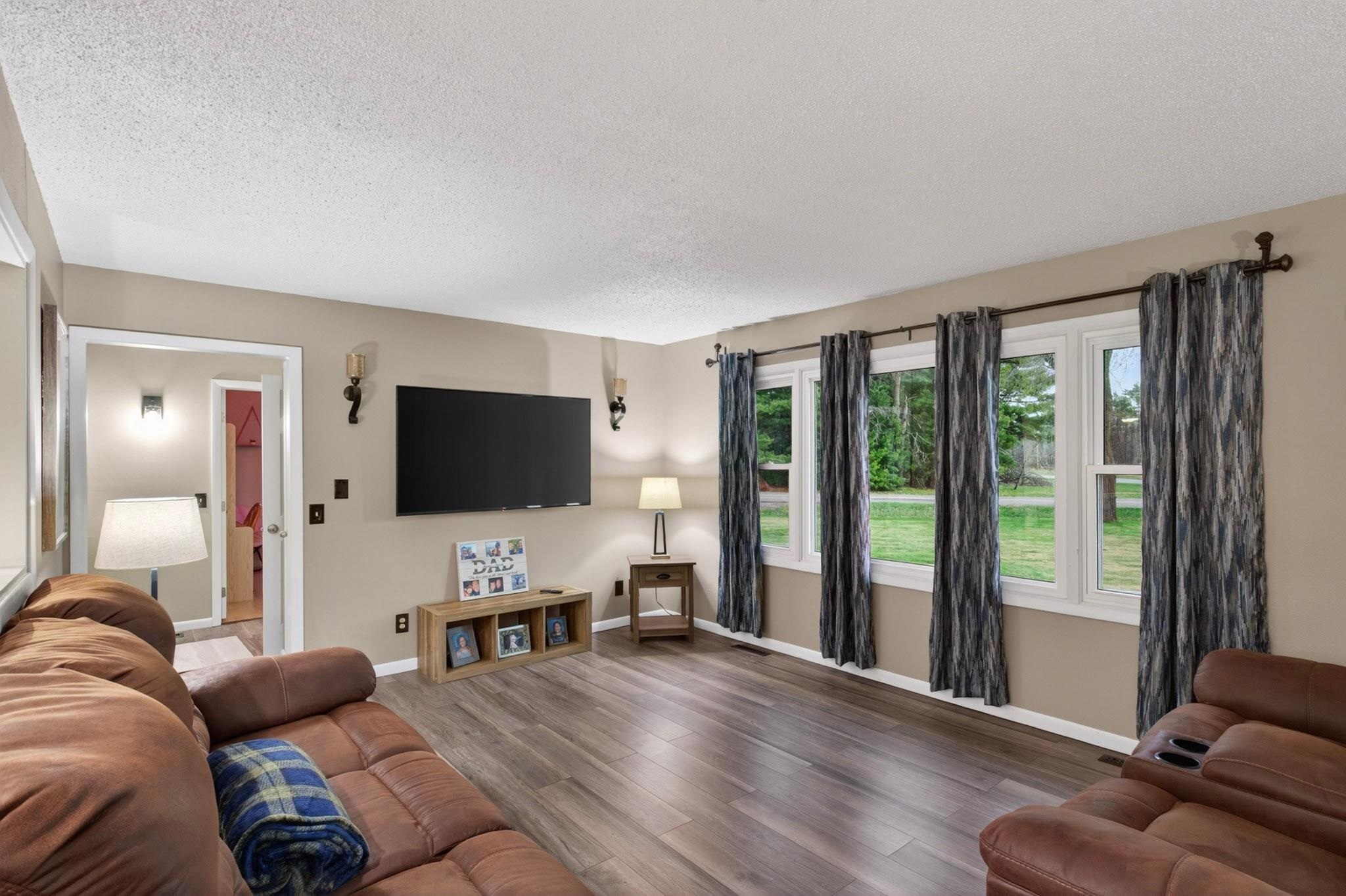 1299 KIMBALL AVENUE, Nekoosa, Wisconsin 54457, 3 Bedrooms Bedrooms, ,2 BathroomsBathrooms,Residential,For Sale,1299 KIMBALL AVENUE,22601643