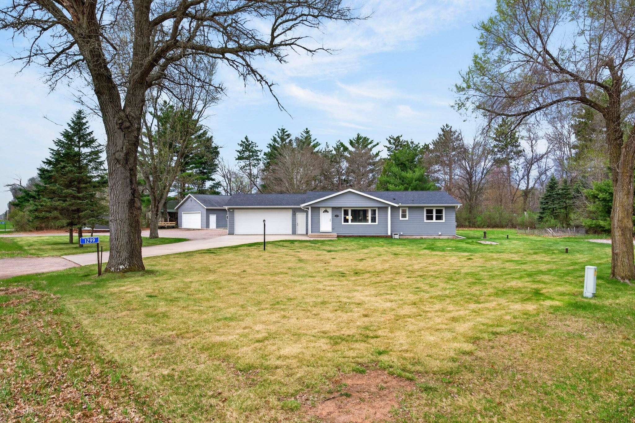 1299 KIMBALL AVENUE, Nekoosa, Wisconsin 54457, 3 Bedrooms Bedrooms, ,2 BathroomsBathrooms,Residential,For Sale,1299 KIMBALL AVENUE,22601643