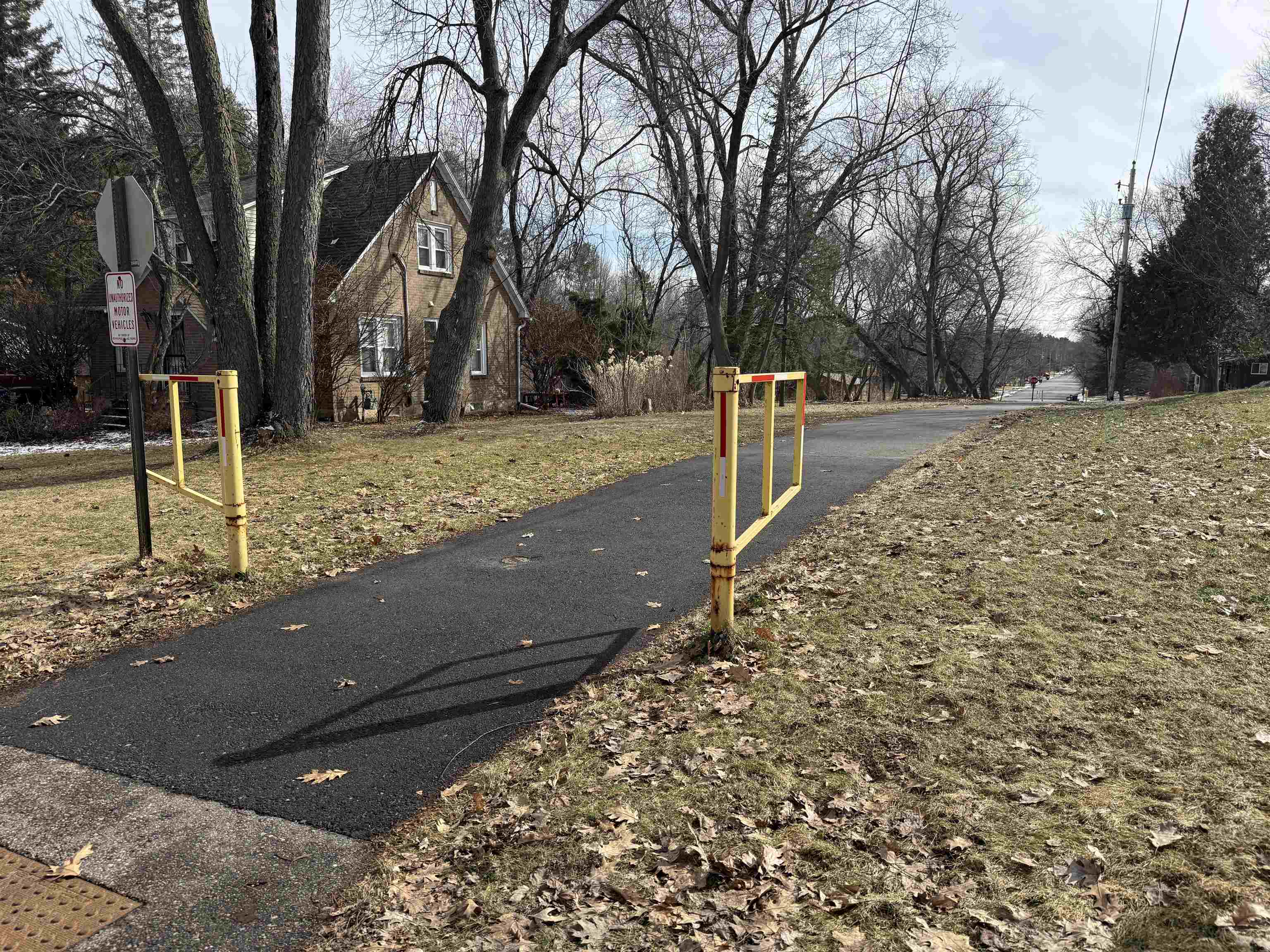 807 WESTON AVENUE, Rothschild, Wisconsin 54474, 3 Bedrooms Bedrooms, ,1 BathroomBathrooms,Residential,For Sale,807 WESTON AVENUE,22601644