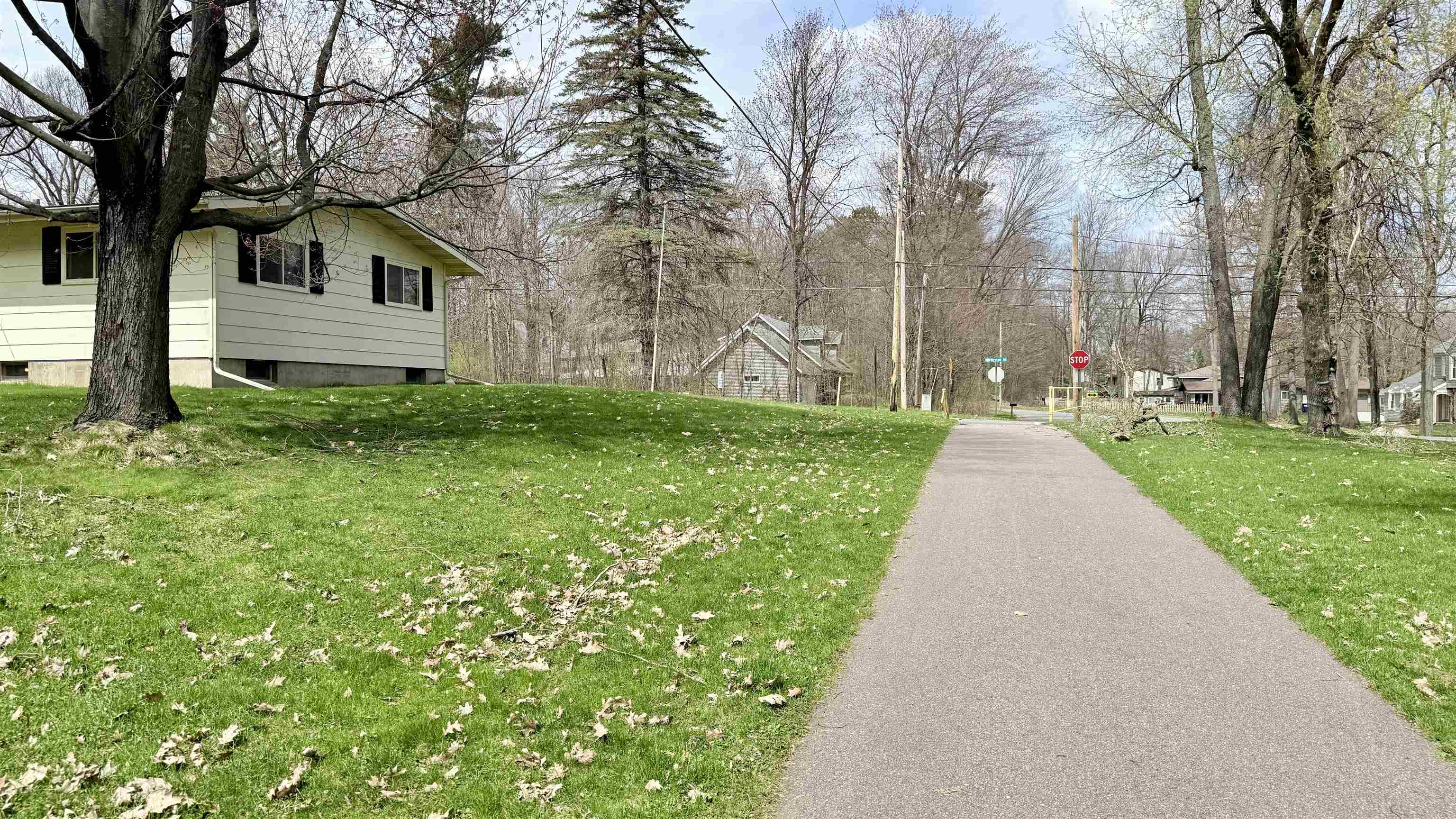 807 WESTON AVENUE, Rothschild, Wisconsin 54474, 3 Bedrooms Bedrooms, ,1 BathroomBathrooms,Residential,For Sale,807 WESTON AVENUE,22601644