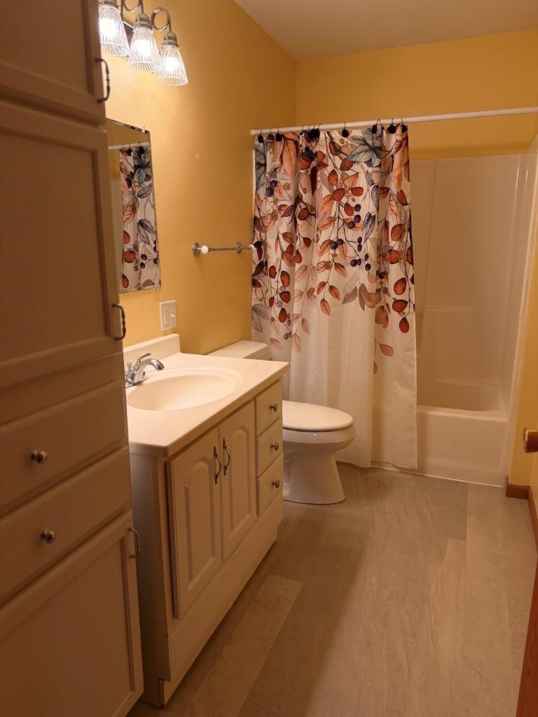 1407 DELMORE DRIVE, Merrill, Wisconsin 54452, 4 Bedrooms Bedrooms, ,2 BathroomsBathrooms,Residential,For Sale,1407 DELMORE DRIVE,22601649