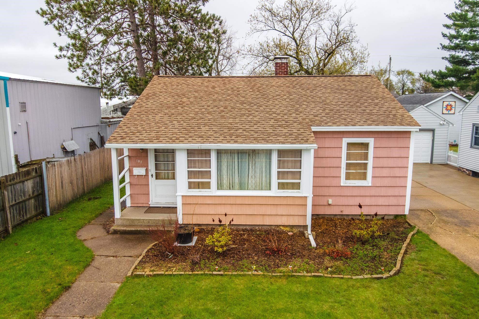 107 KENT STREET, Wausau, Wisconsin 54403, 2 Bedrooms Bedrooms, ,1 BathroomBathrooms,Residential,For Sale,107 KENT STREET,22601652