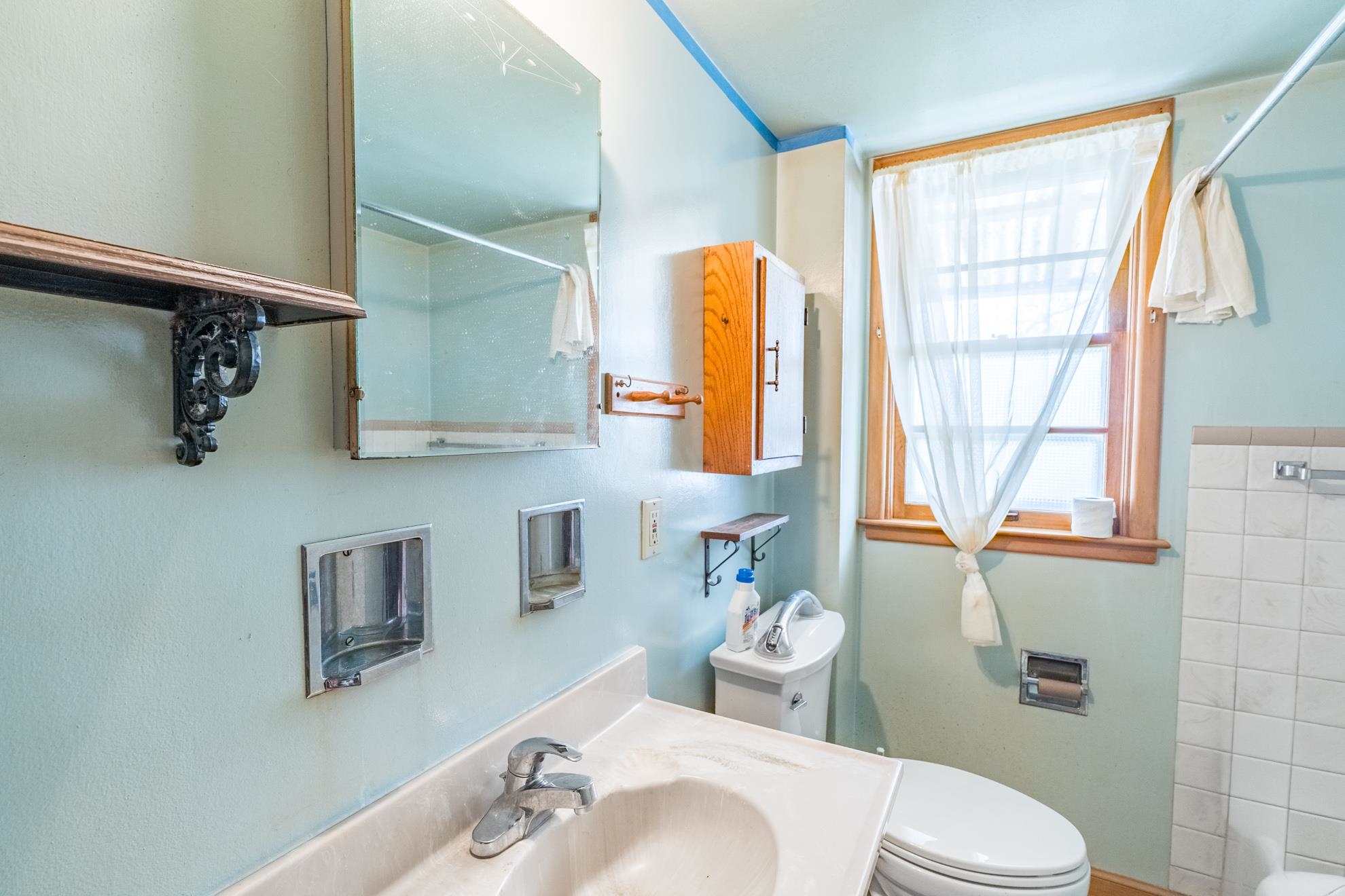 107 KENT STREET, Wausau, Wisconsin 54403, 2 Bedrooms Bedrooms, ,1 BathroomBathrooms,Residential,For Sale,107 KENT STREET,22601652