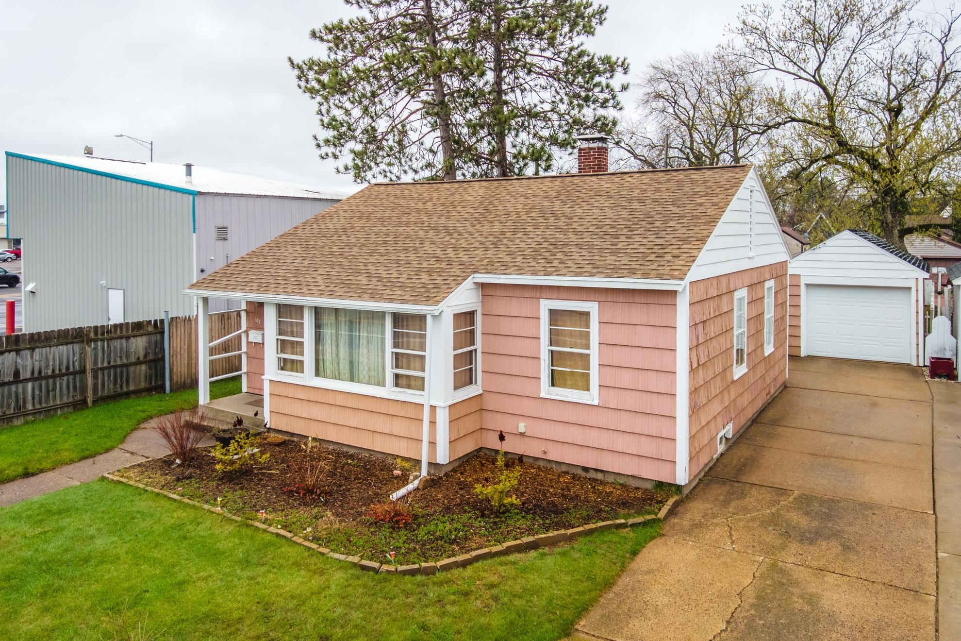 107 KENT STREET, Wausau, Wisconsin 54403, 2 Bedrooms Bedrooms, ,1 BathroomBathrooms,Residential,For Sale,107 KENT STREET,22601652