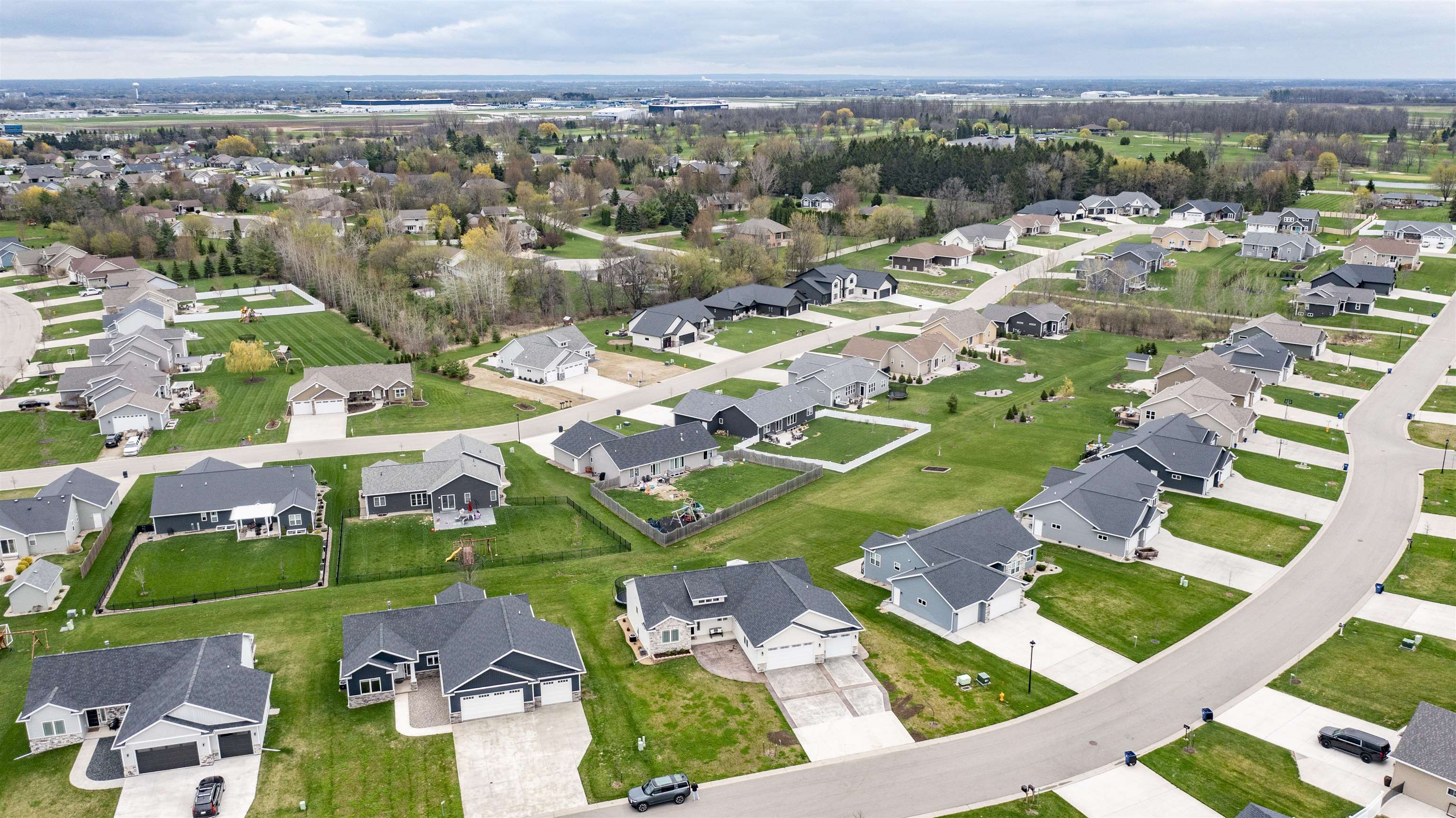 N1004 FALLON LANE, GREENVILLE, Wisconsin 54942, 4 Bedrooms Bedrooms, ,2 BathroomsBathrooms,Residential,For Sale,N1004 FALLON LANE,22601653