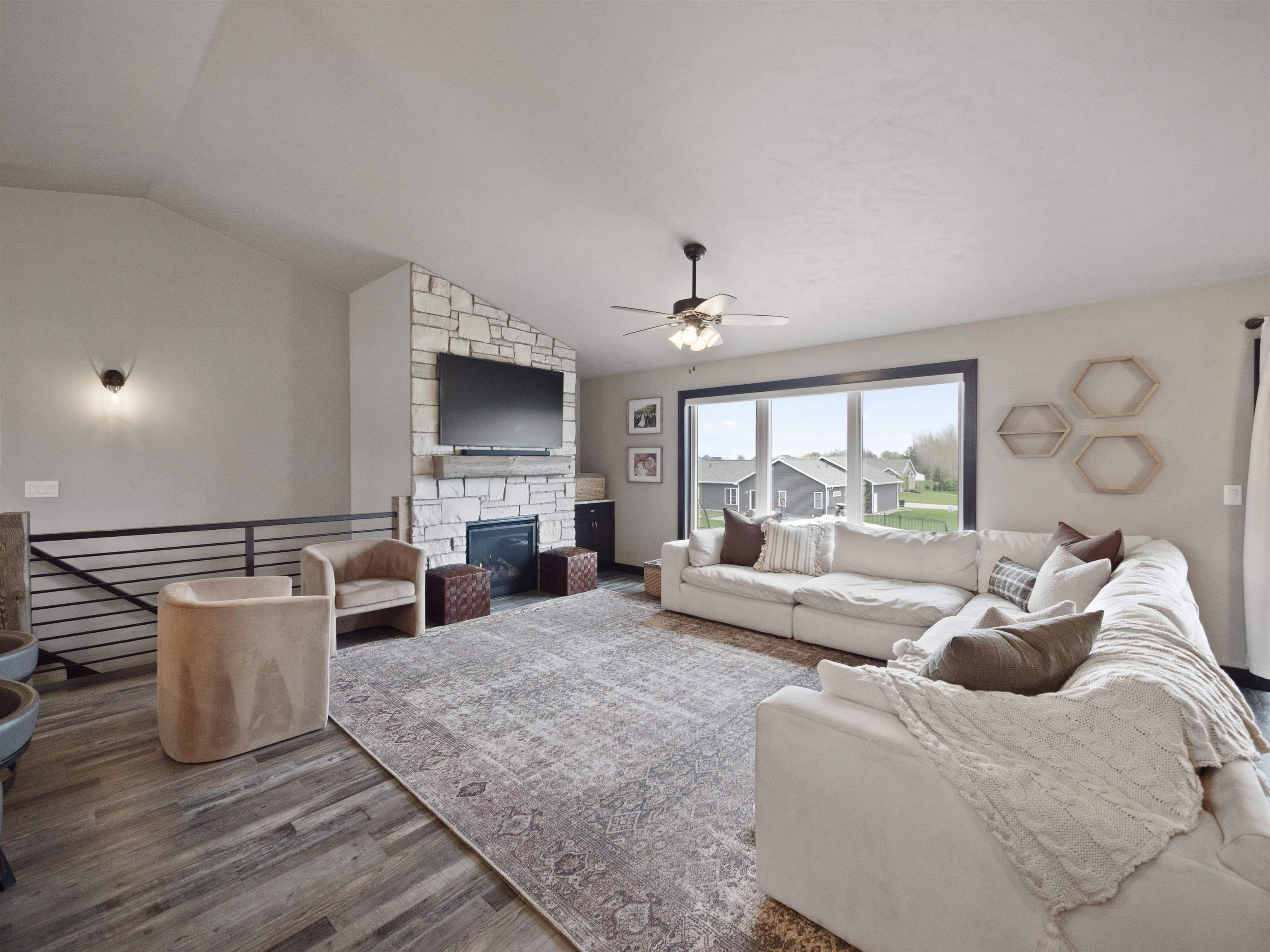 N1004 FALLON LANE, GREENVILLE, Wisconsin 54942, 4 Bedrooms Bedrooms, ,2 BathroomsBathrooms,Residential,For Sale,N1004 FALLON LANE,22601653