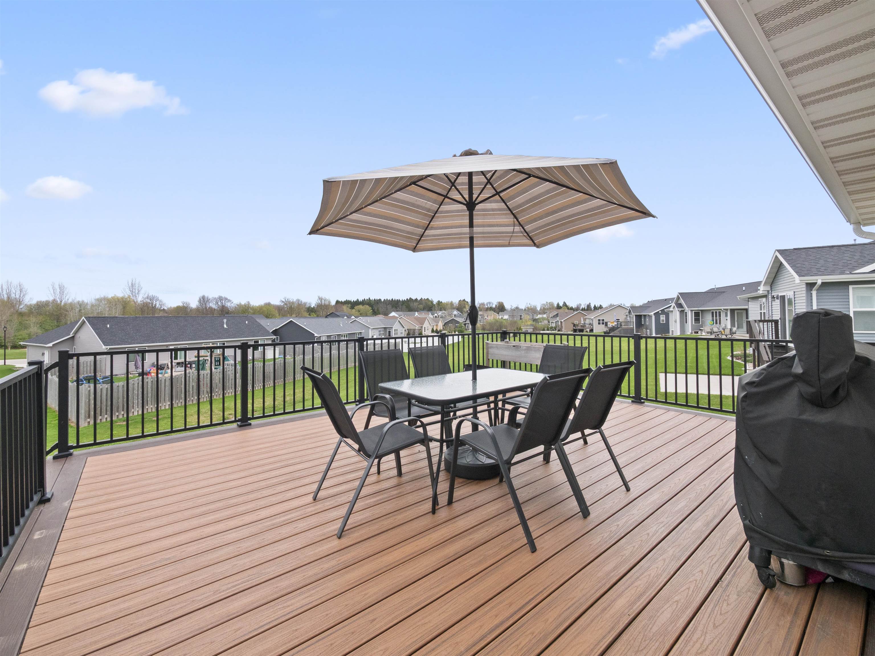 N1004 FALLON LANE, GREENVILLE, Wisconsin 54942, 4 Bedrooms Bedrooms, ,2 BathroomsBathrooms,Residential,For Sale,N1004 FALLON LANE,22601653