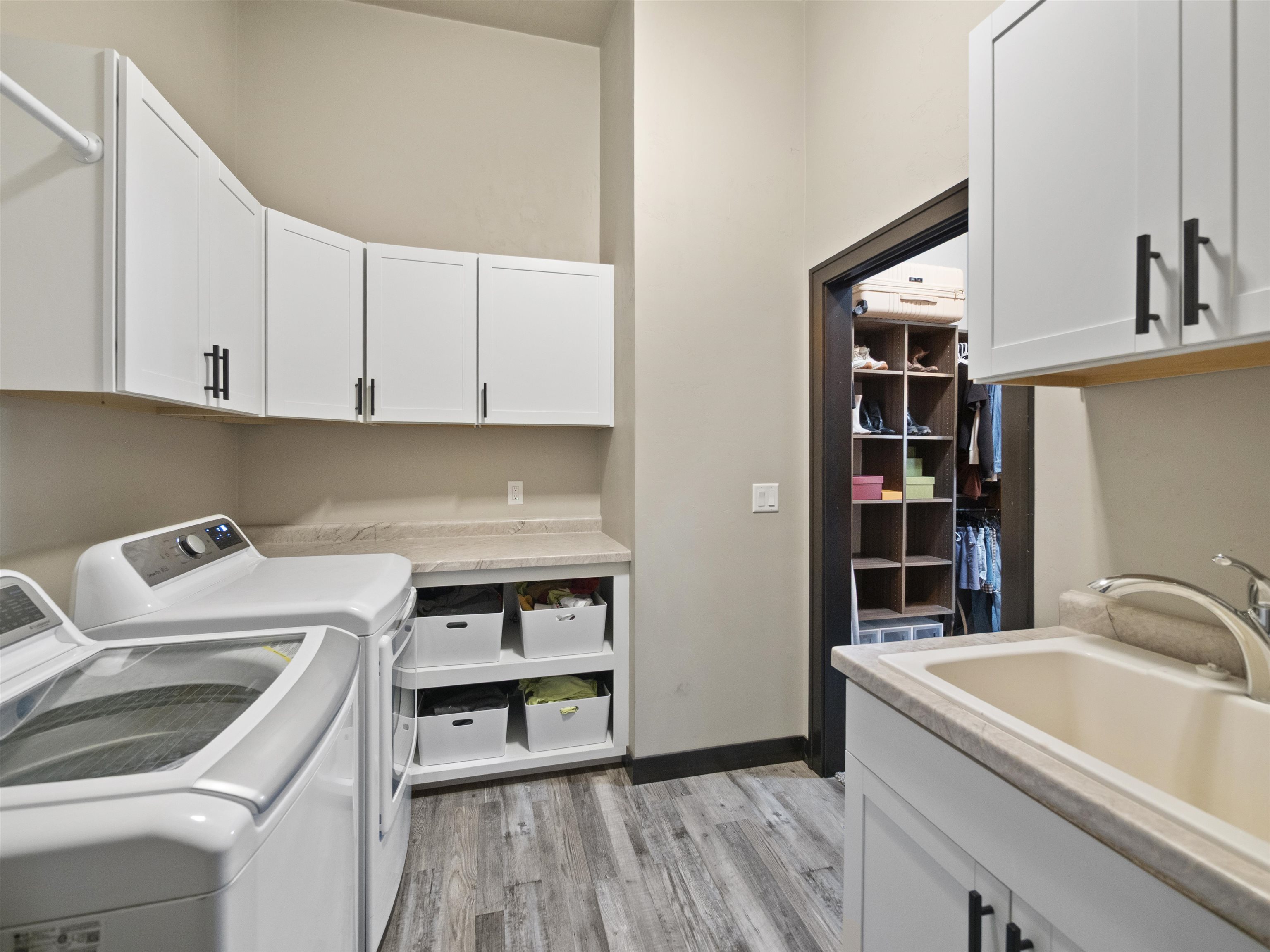 N1004 FALLON LANE, GREENVILLE, Wisconsin 54942, 4 Bedrooms Bedrooms, ,2 BathroomsBathrooms,Residential,For Sale,N1004 FALLON LANE,22601653