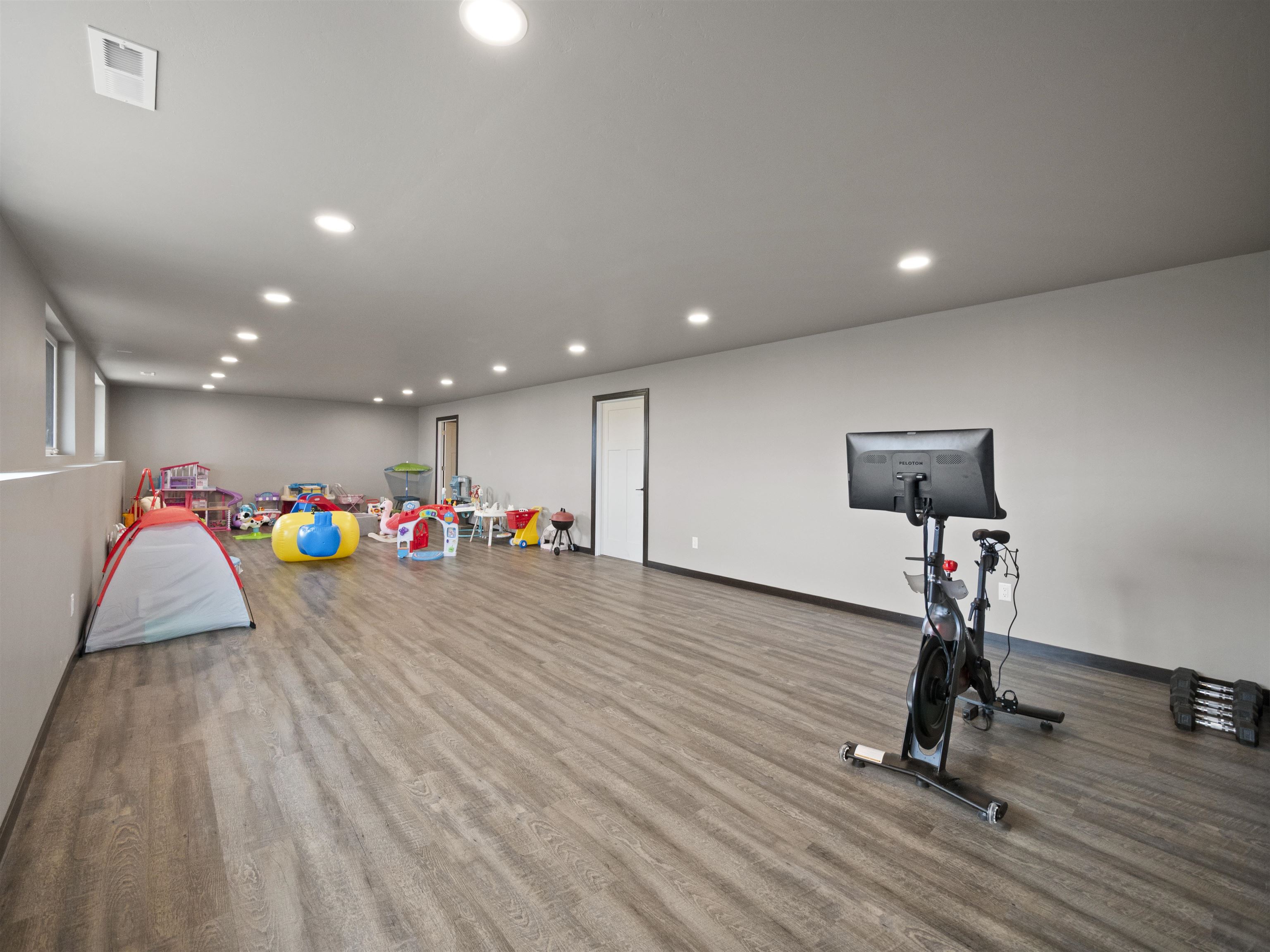 N1004 FALLON LANE, GREENVILLE, Wisconsin 54942, 4 Bedrooms Bedrooms, ,2 BathroomsBathrooms,Residential,For Sale,N1004 FALLON LANE,22601653