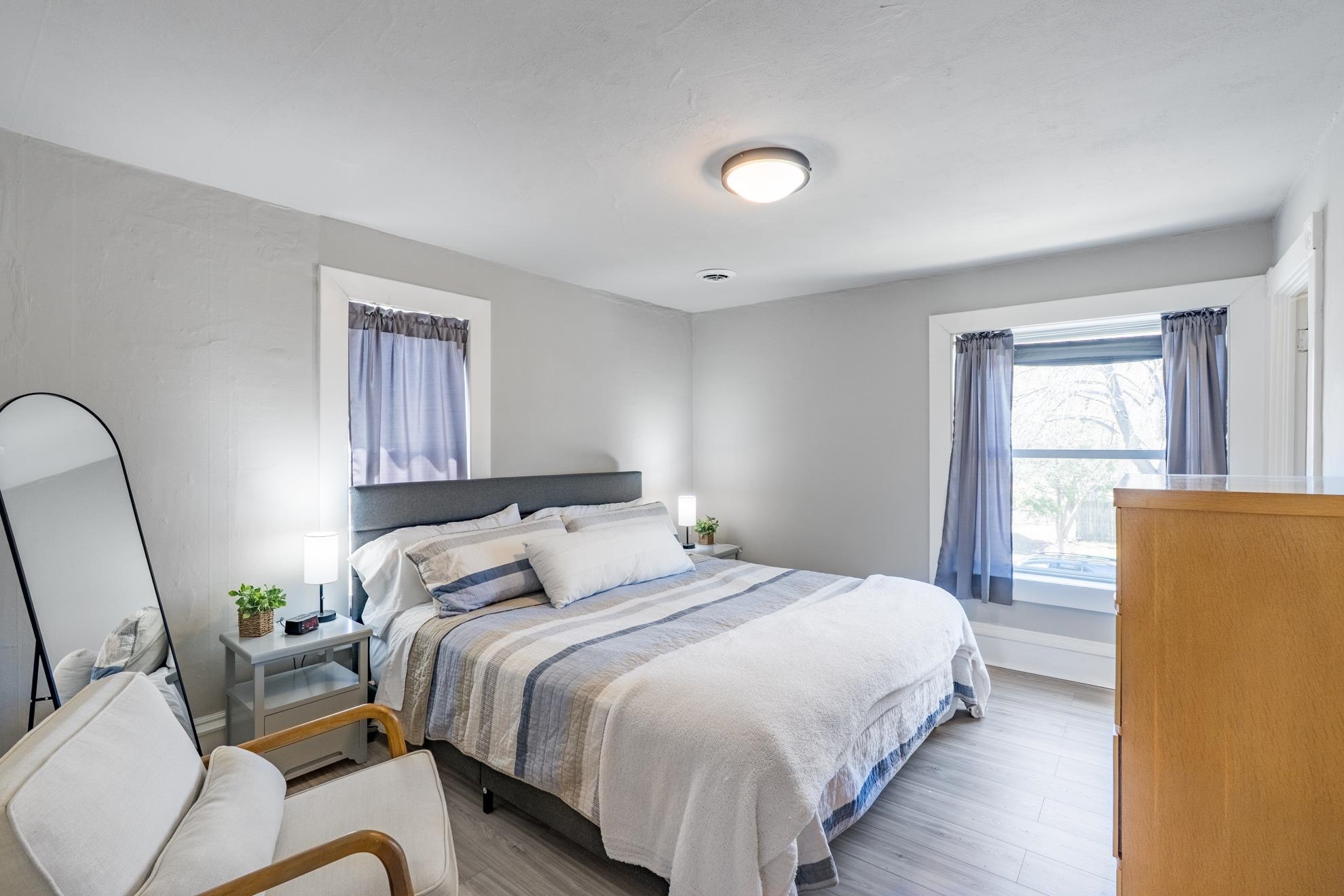 225 N 4TH AVENUE, Wausau, Wisconsin 54401, 2 Bedrooms Bedrooms, ,1 BathroomBathrooms,Multi-family,For Sale,225 N 4TH AVENUE,22601654