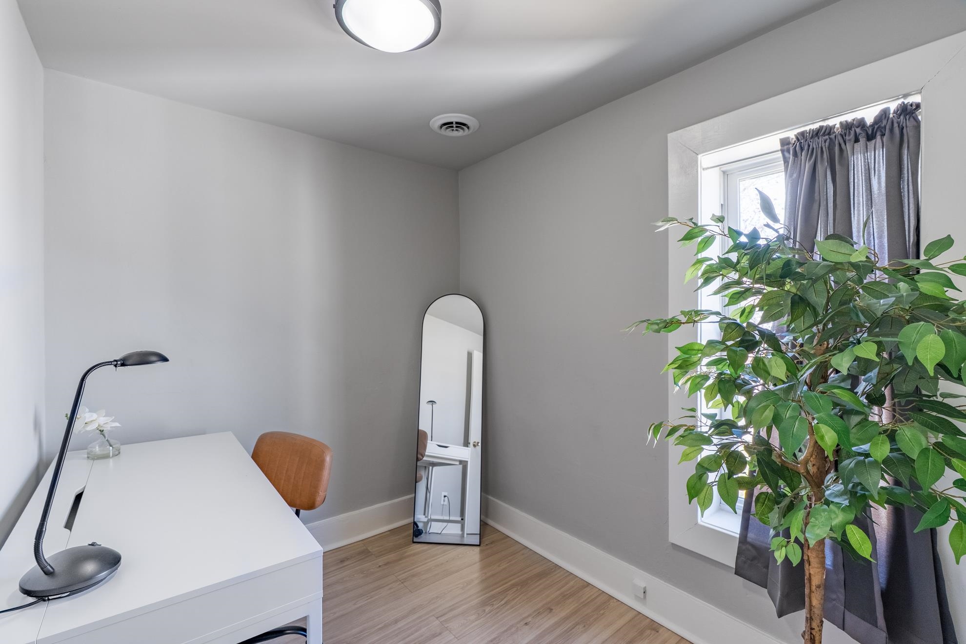 225 N 4TH AVENUE, Wausau, Wisconsin 54401, 2 Bedrooms Bedrooms, ,1 BathroomBathrooms,Multi-family,For Sale,225 N 4TH AVENUE,22601654