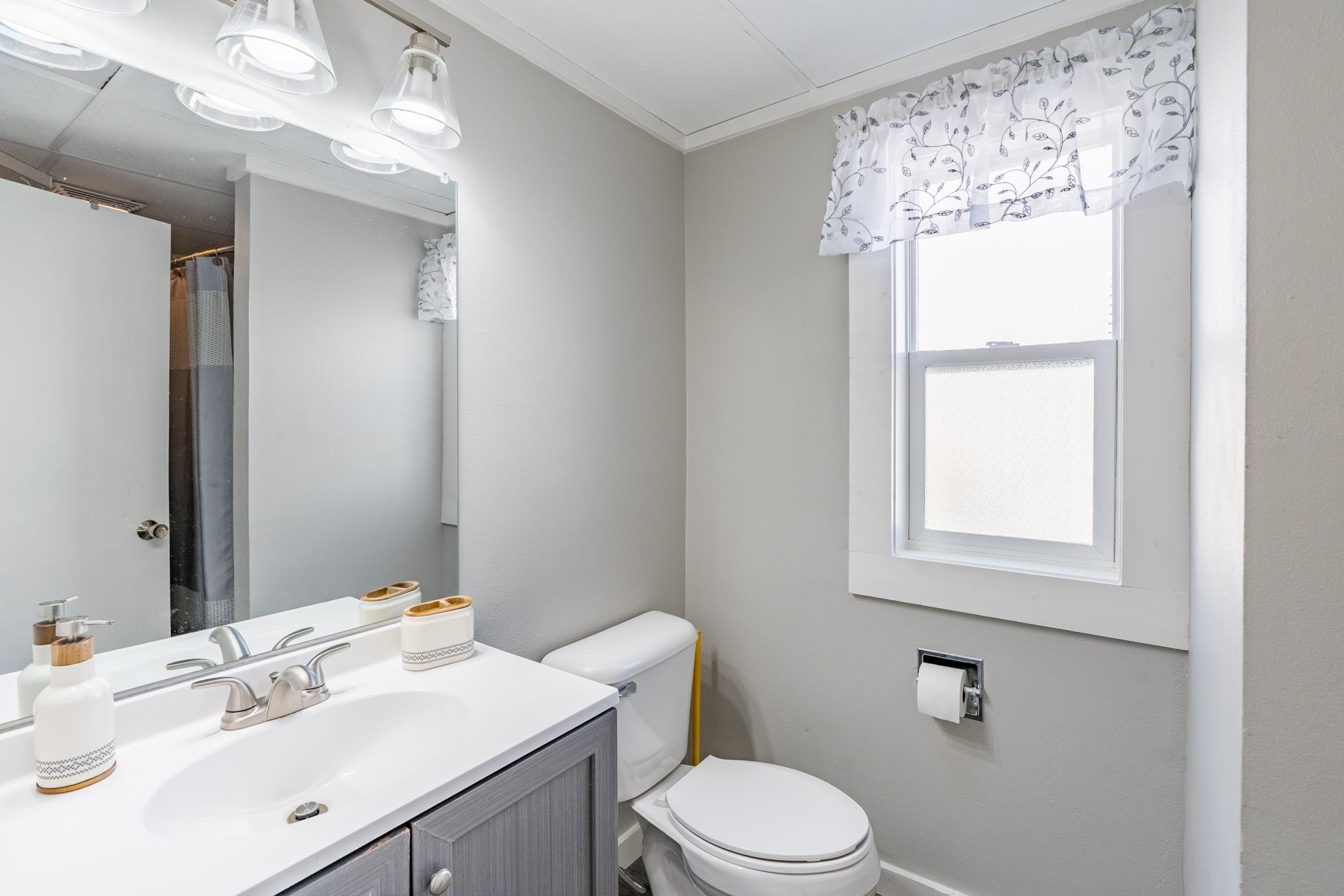 225 N 4TH AVENUE, Wausau, Wisconsin 54401, 2 Bedrooms Bedrooms, ,1 BathroomBathrooms,Multi-family,For Sale,225 N 4TH AVENUE,22601654