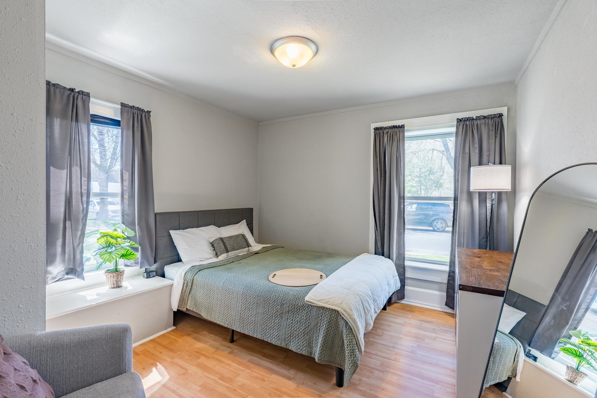 225 N 4TH AVENUE, Wausau, Wisconsin 54401, 2 Bedrooms Bedrooms, ,1 BathroomBathrooms,Multi-family,For Sale,225 N 4TH AVENUE,22601654