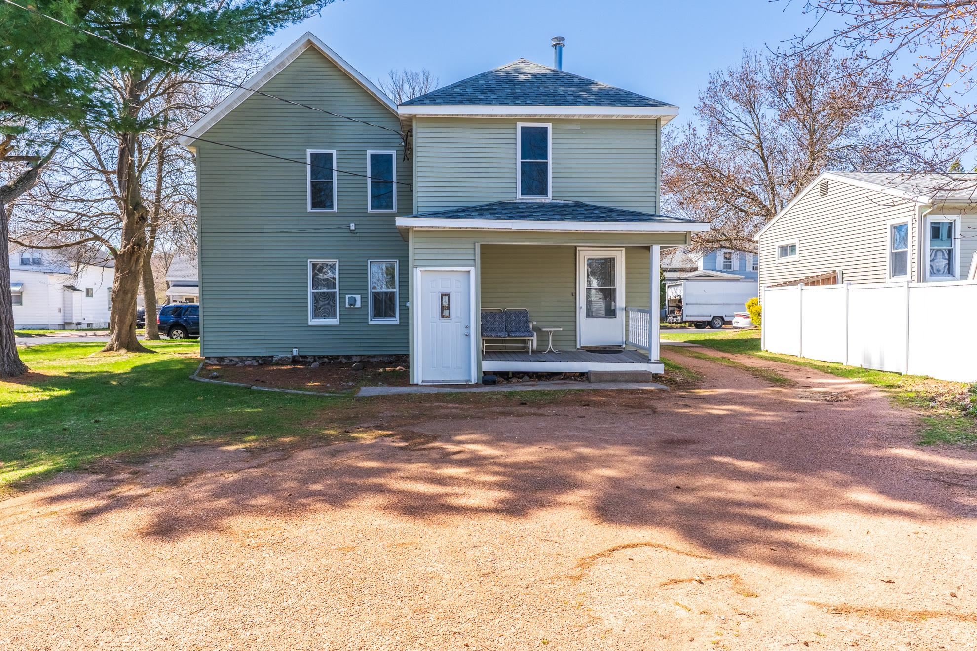 225 N 4TH AVENUE, Wausau, Wisconsin 54401, 2 Bedrooms Bedrooms, ,1 BathroomBathrooms,Multi-family,For Sale,225 N 4TH AVENUE,22601654