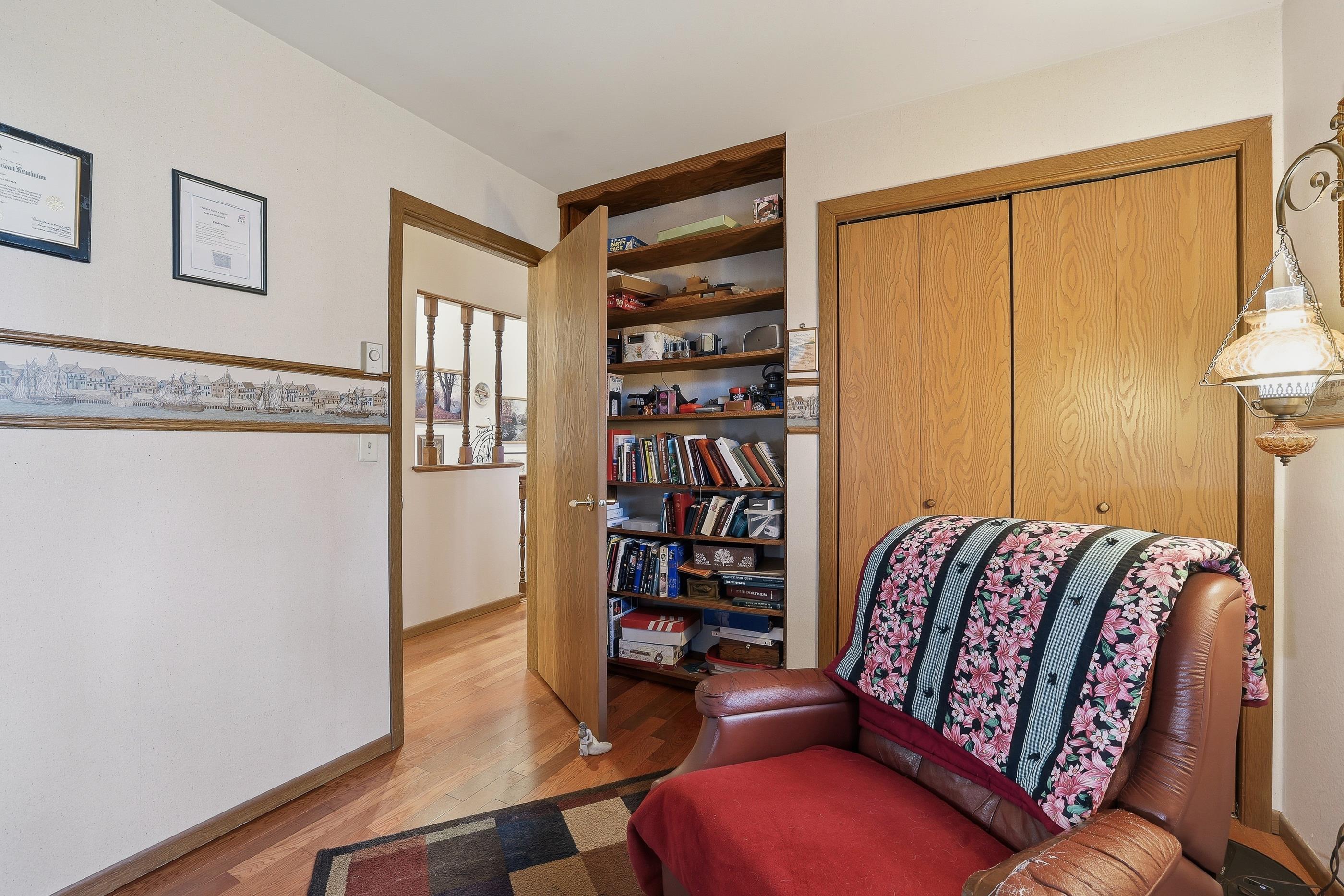 E2425 LAMPLIGHTER LANE, Waupaca, Wisconsin 54981, 3 Bedrooms Bedrooms, ,2 BathroomsBathrooms,Residential,For Sale,E2425 LAMPLIGHTER LANE,22601656