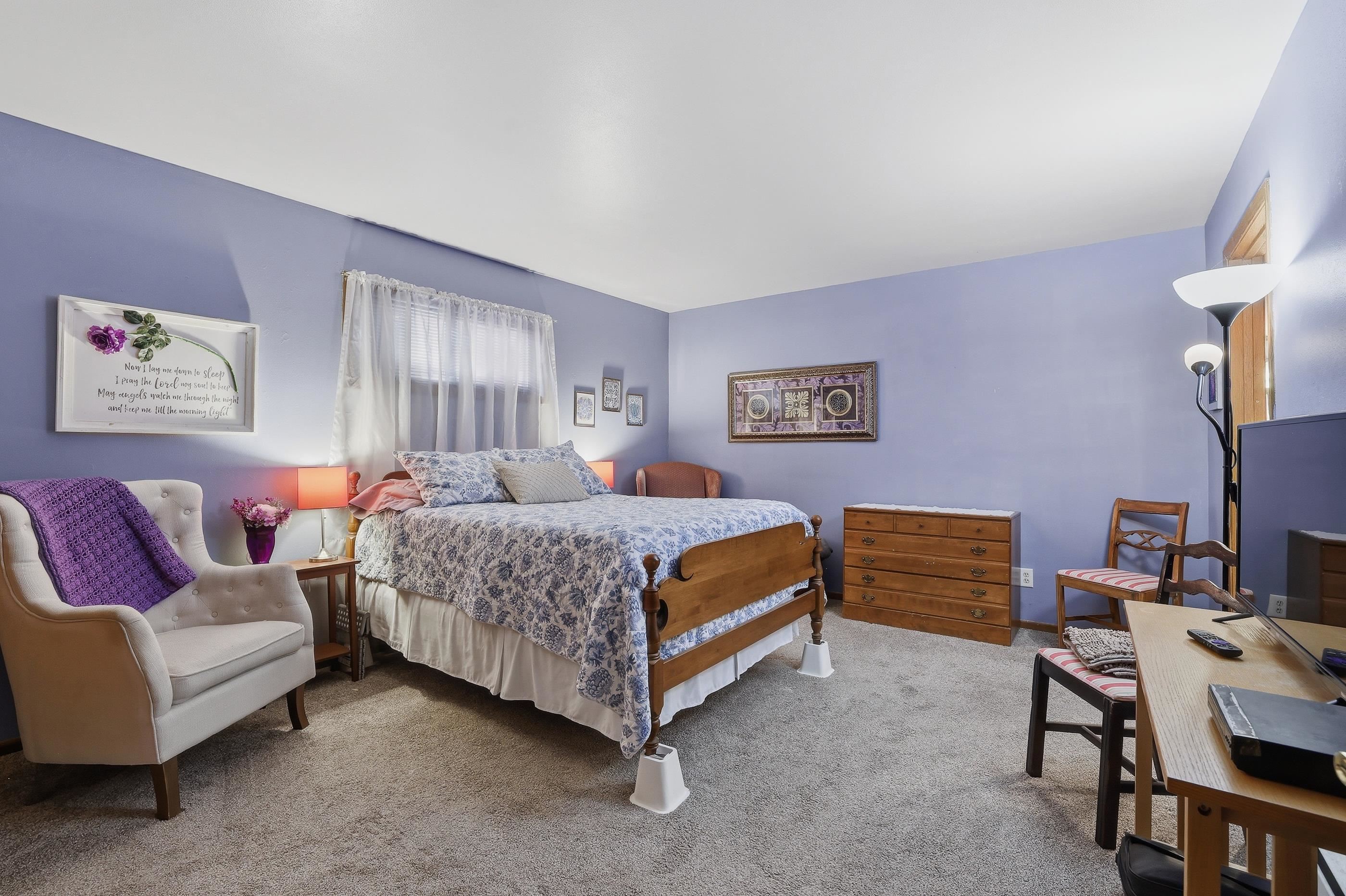 E2425 LAMPLIGHTER LANE, Waupaca, Wisconsin 54981, 3 Bedrooms Bedrooms, ,2 BathroomsBathrooms,Residential,For Sale,E2425 LAMPLIGHTER LANE,22601656