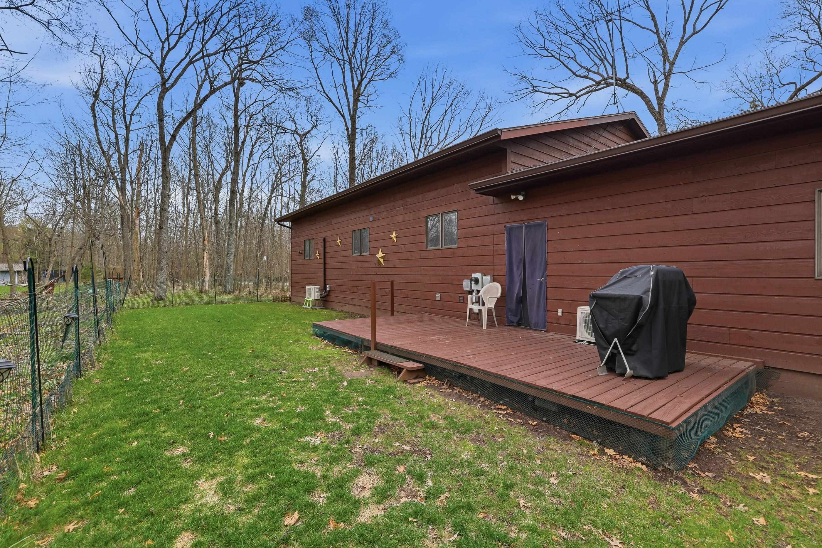 E2425 LAMPLIGHTER LANE, Waupaca, Wisconsin 54981, 3 Bedrooms Bedrooms, ,2 BathroomsBathrooms,Residential,For Sale,E2425 LAMPLIGHTER LANE,22601656