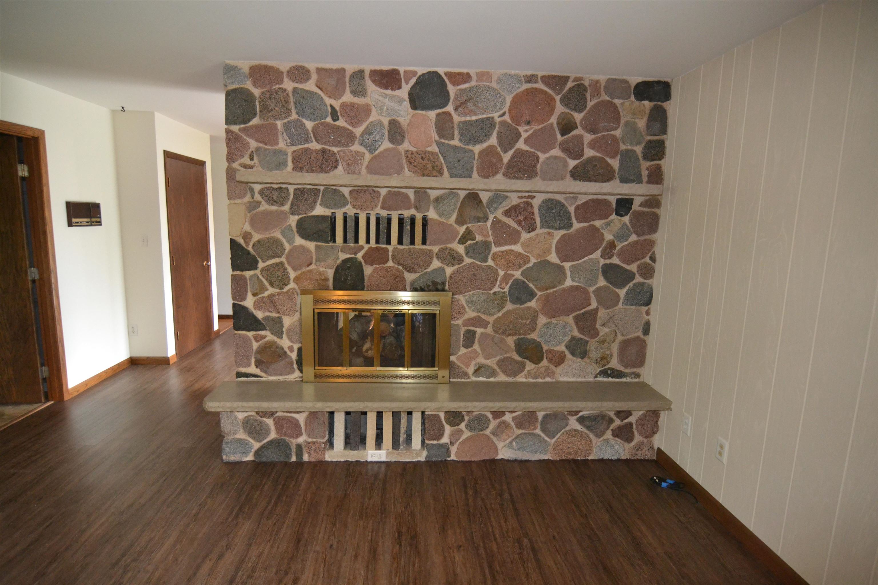 222 NORTH AVENUE, Antigo, Wisconsin 54409, 5 Bedrooms Bedrooms, ,3 BathroomsBathrooms,Residential,For Sale,222 NORTH AVENUE,22601657