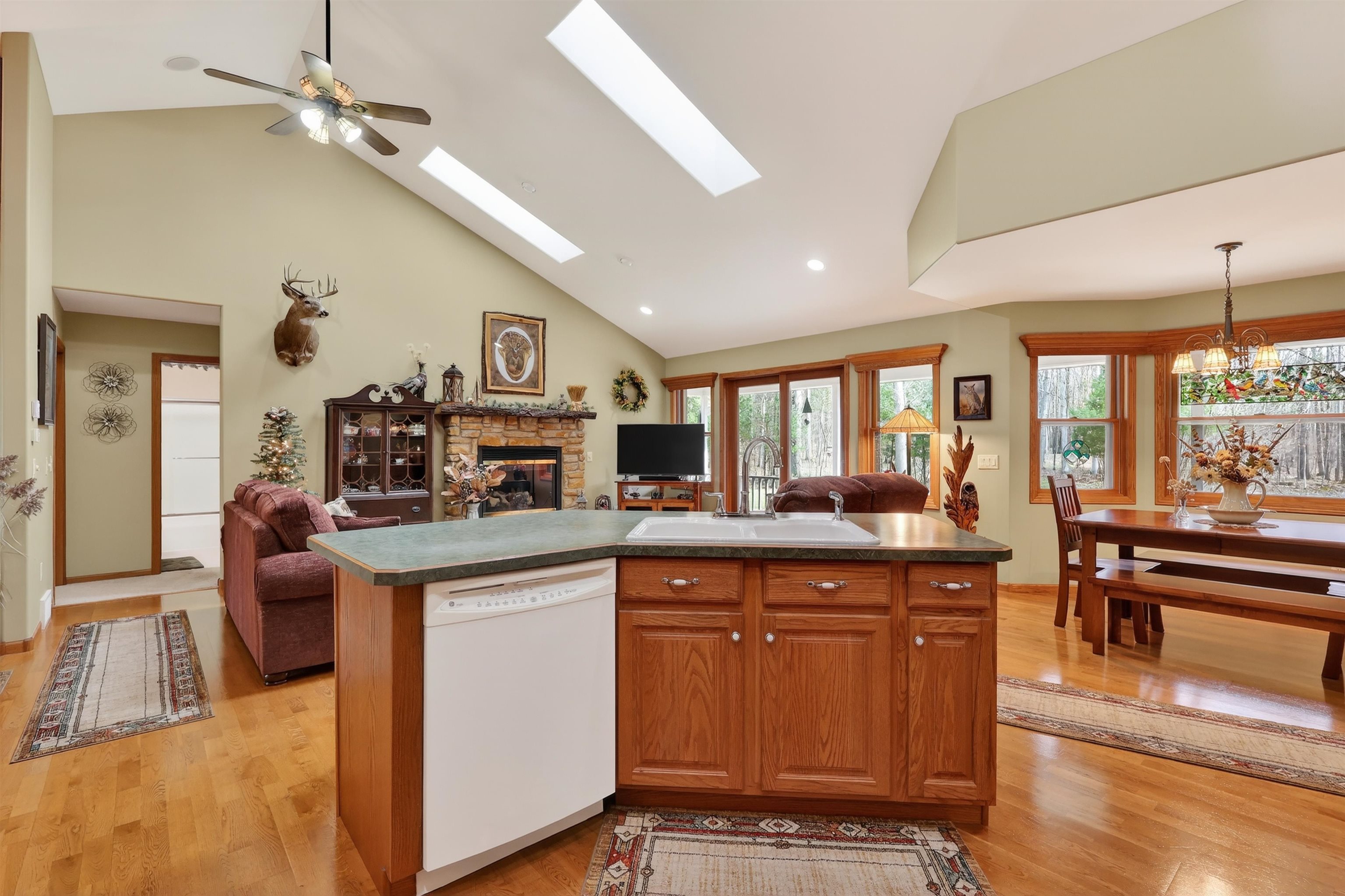 10055 STATE HIGHWAY 73, Pittsville, Wisconsin 54466, 3 Bedrooms Bedrooms, ,3 BathroomsBathrooms,Residential,For Sale,10055 STATE HIGHWAY 73,22601658