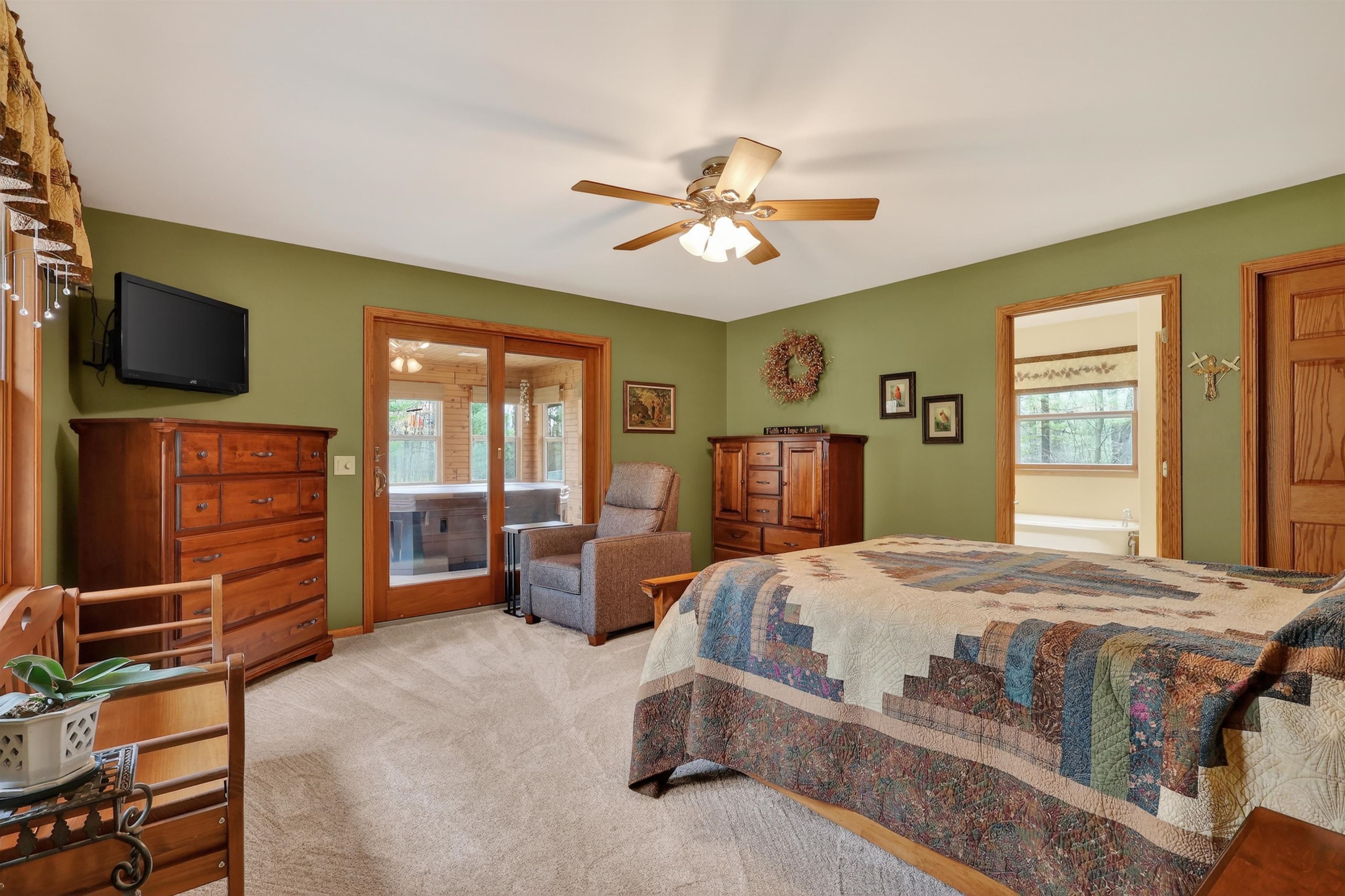 10055 STATE HIGHWAY 73, Pittsville, Wisconsin 54466, 3 Bedrooms Bedrooms, ,3 BathroomsBathrooms,Residential,For Sale,10055 STATE HIGHWAY 73,22601658